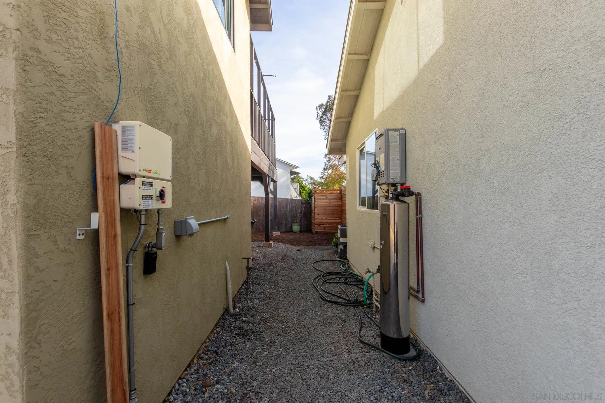 https://cdn.realtyfeed.com/cdn/127/260008510/4ed888cc072b14360b262392cb0ef68d.webp