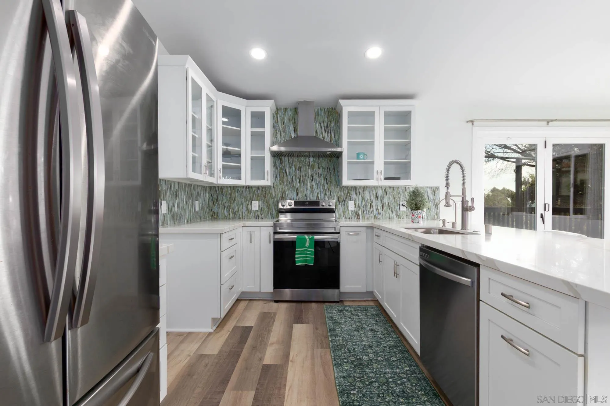 https://cdn.realtyfeed.com/cdn/127/260008510/6eba7e6fa4ca5c681b5c87a0377d5b4f.webp