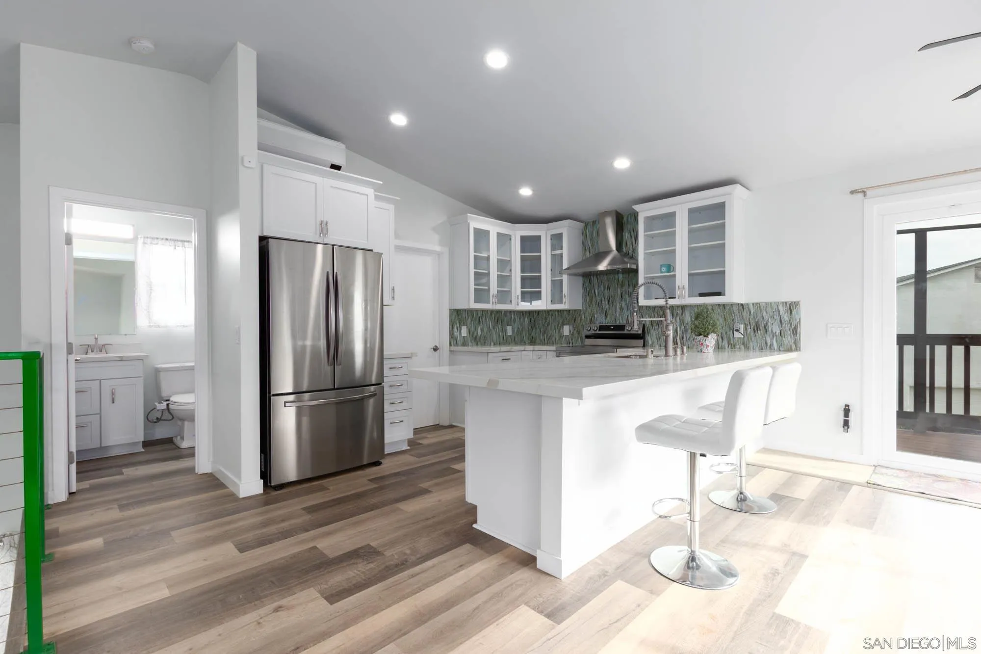 https://cdn.realtyfeed.com/cdn/127/260008510/f6d25464bc2caba0ffe8d236e22e5ffa.webp