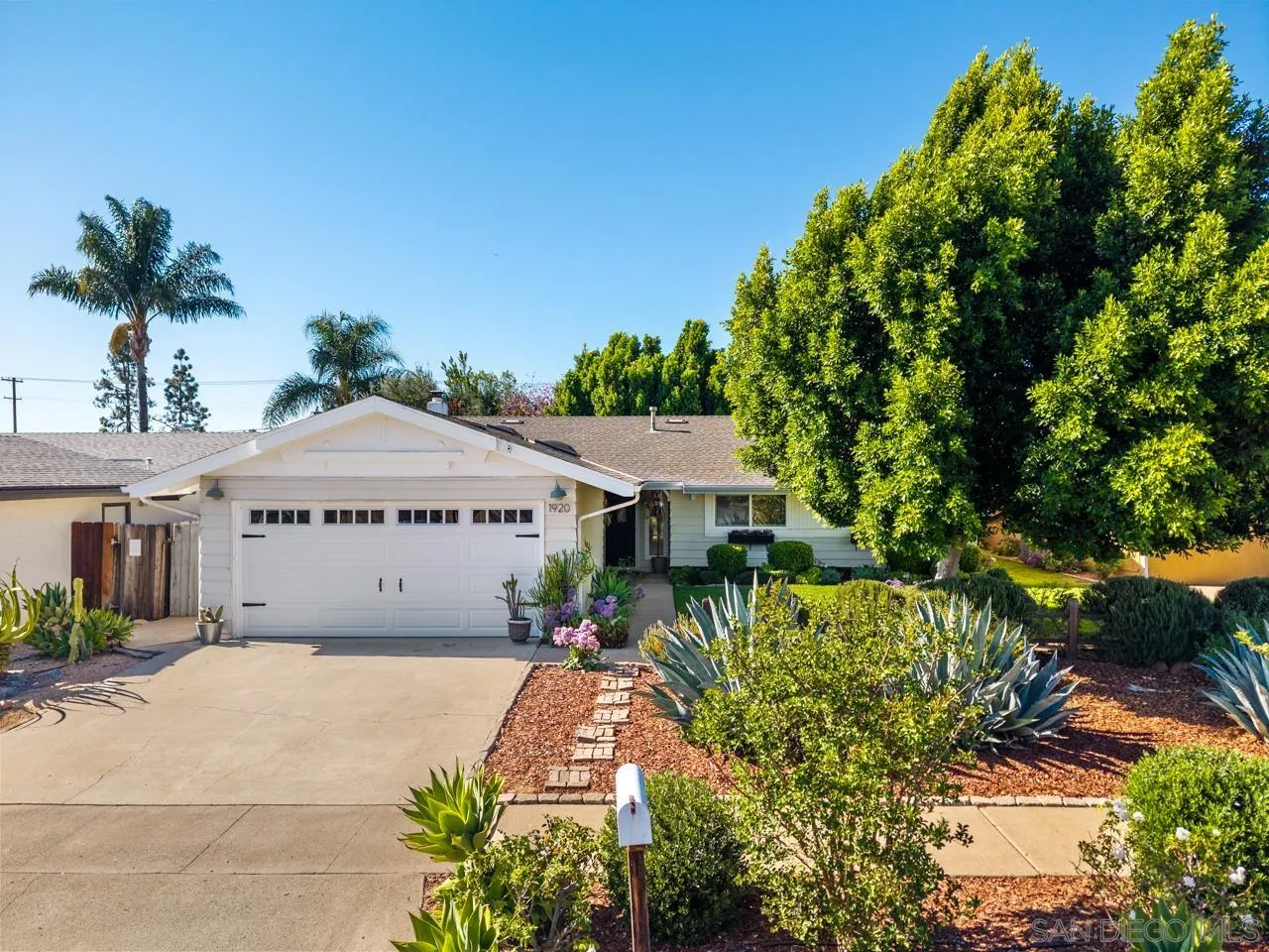 https://cdn.realtyfeed.com/cdn/127/260008513/acb3fe800f80d57f02e88d47ae53274b.webp