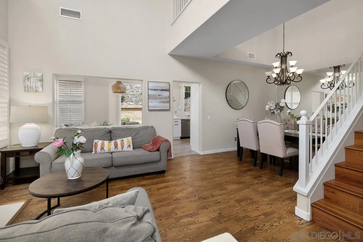 Photo #3: 260008518 Listing: Photo #3