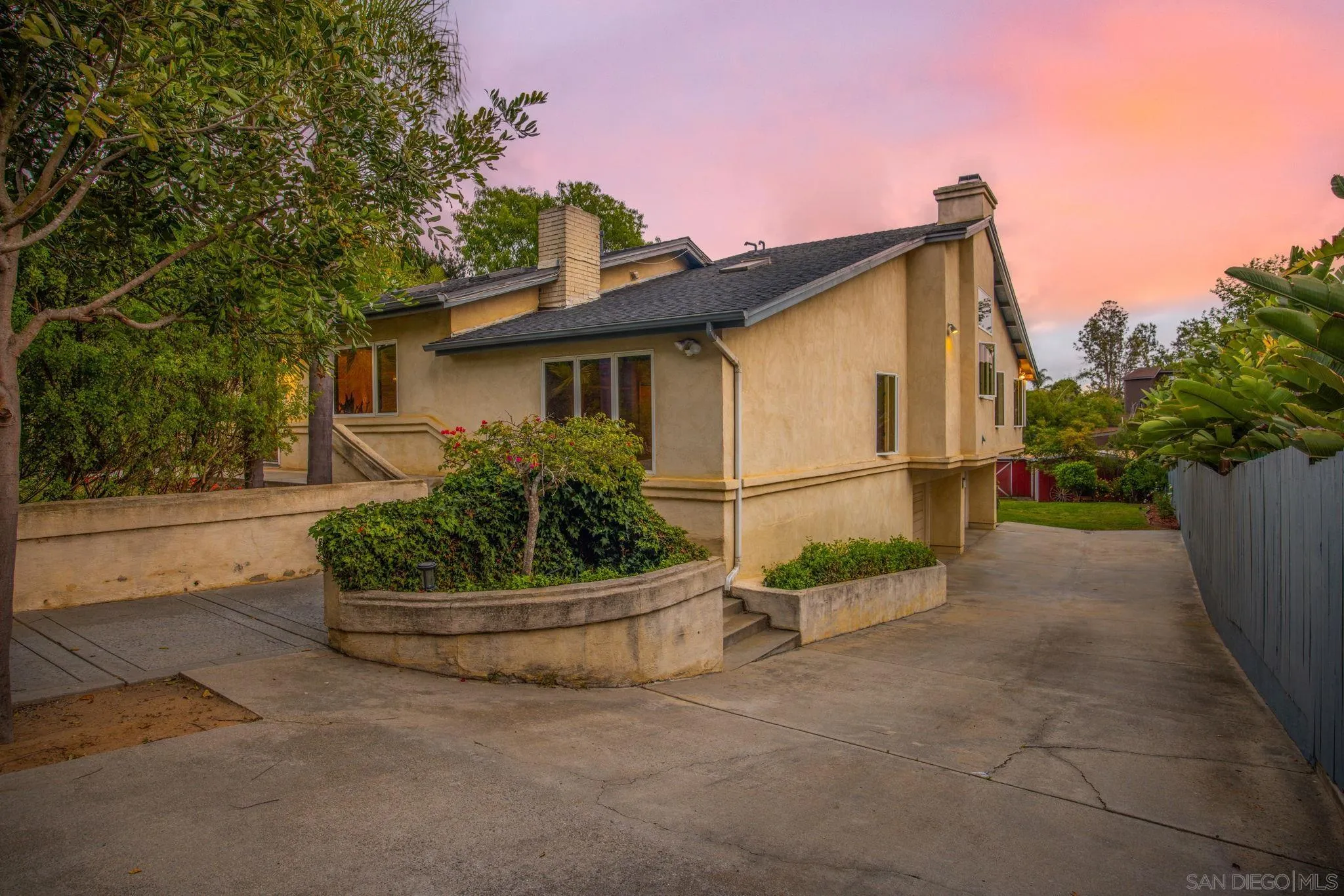 https://cdn.realtyfeed.com/cdn/127/260008519/5f200b1bba0f842e4275e05ae3ac8644.webp