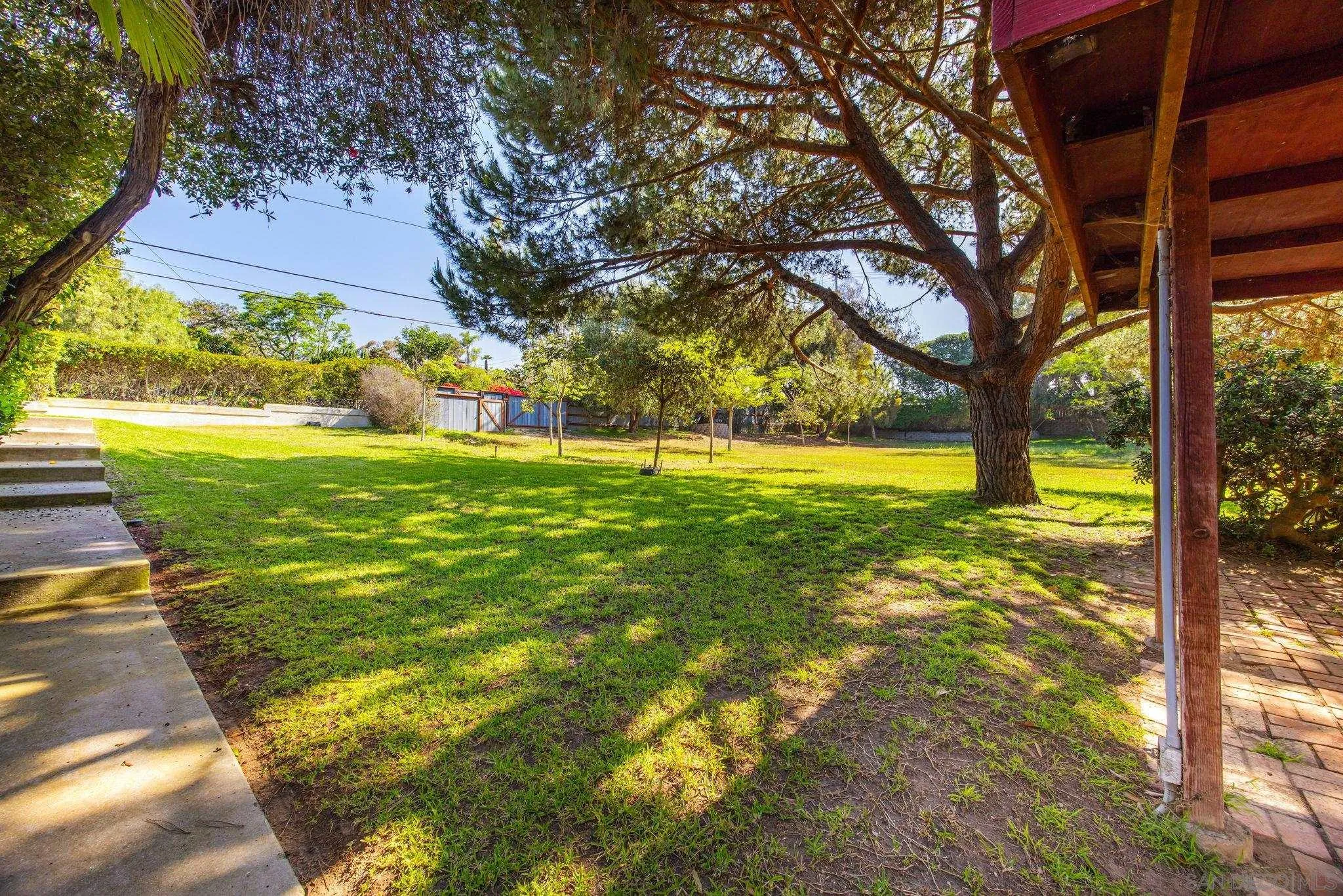 https://cdn.realtyfeed.com/cdn/127/260008519/826671ef583e6af054940c47750e41bf.webp