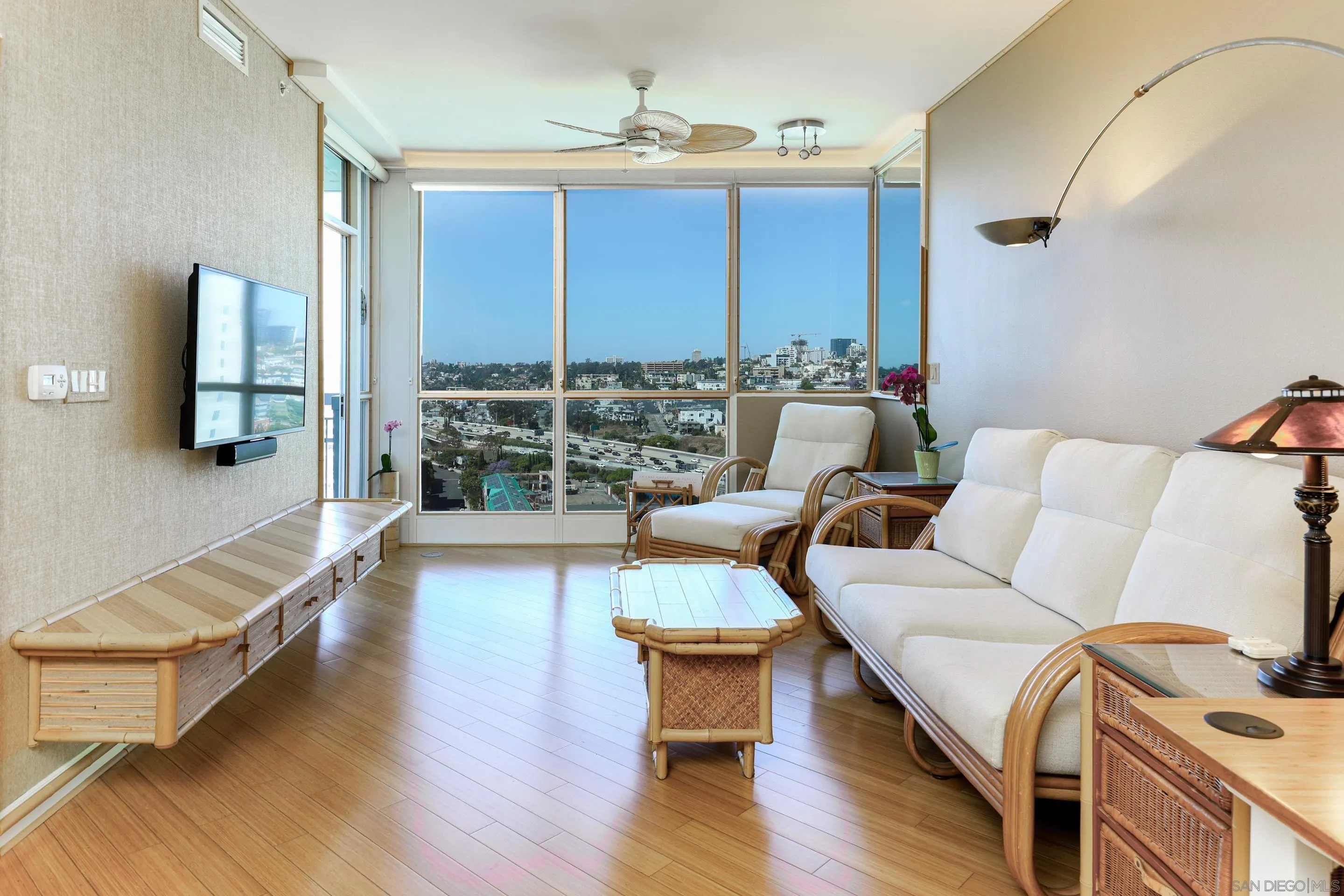 Photo #5: 260008520 Listing: Photo #5