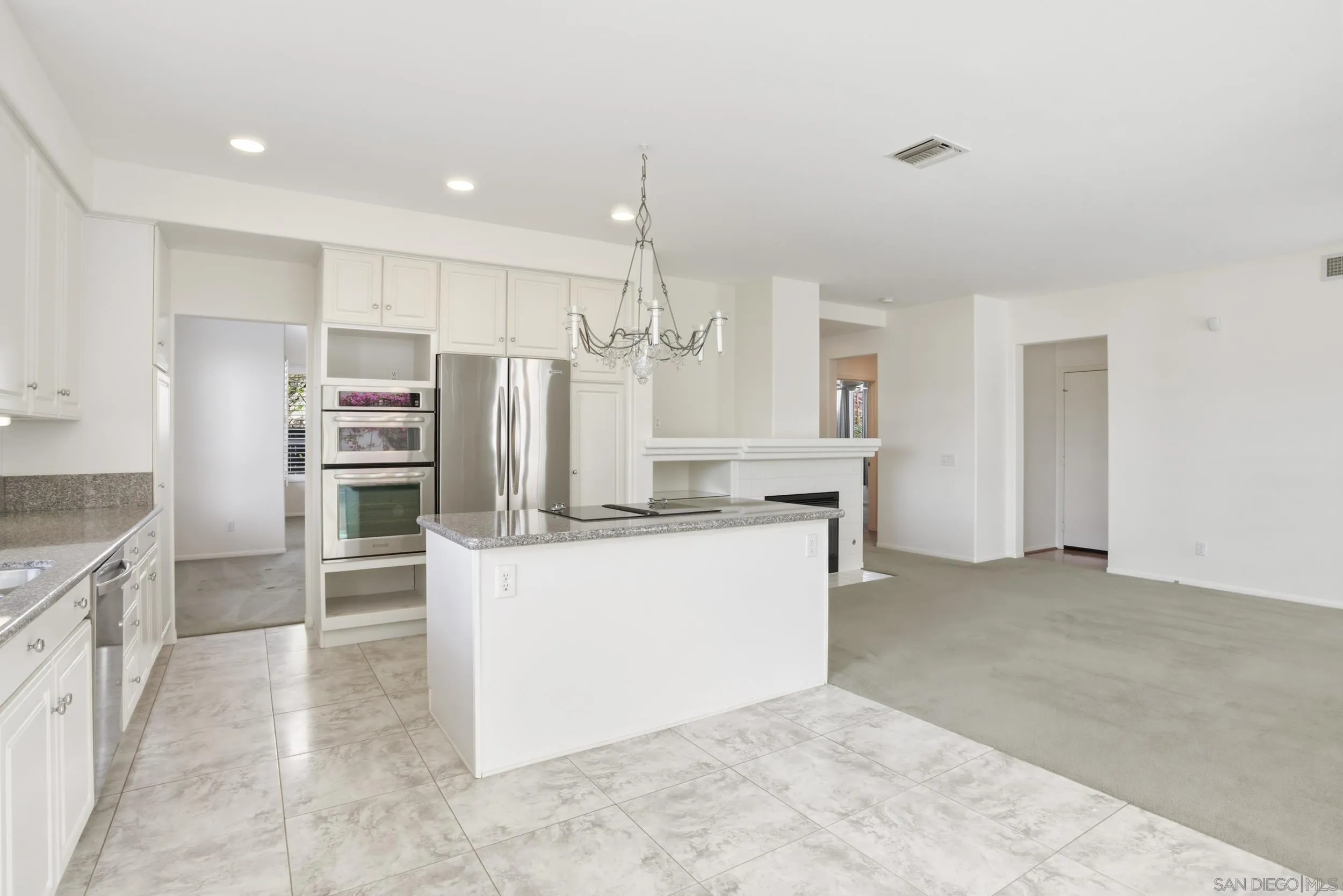 https://cdn.realtyfeed.com/cdn/127/260008522/7593a40637b33d5500edea911753106a.webp