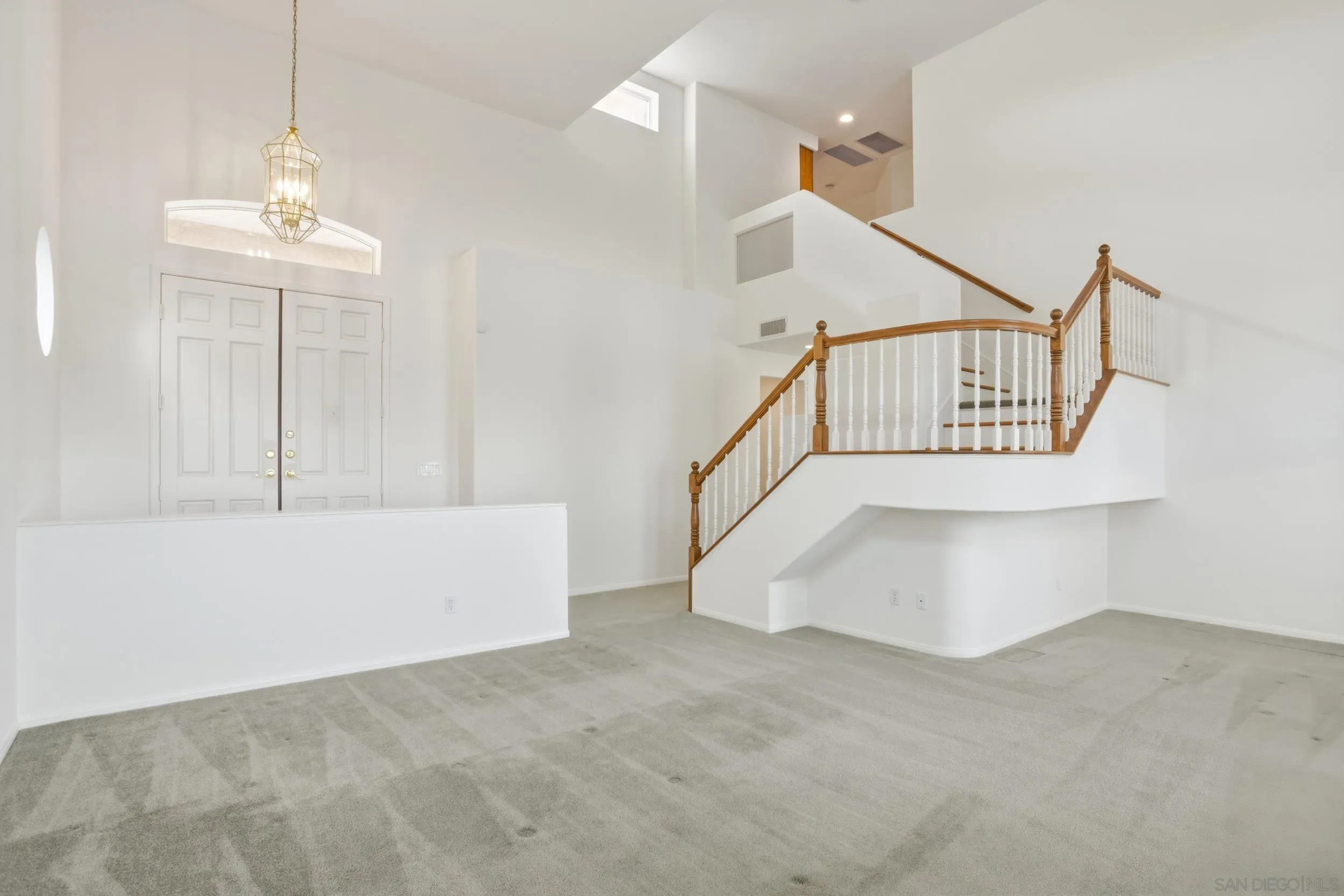 https://cdn.realtyfeed.com/cdn/127/260008522/7702aa0244cf5431b858570d81edc1f1.webp