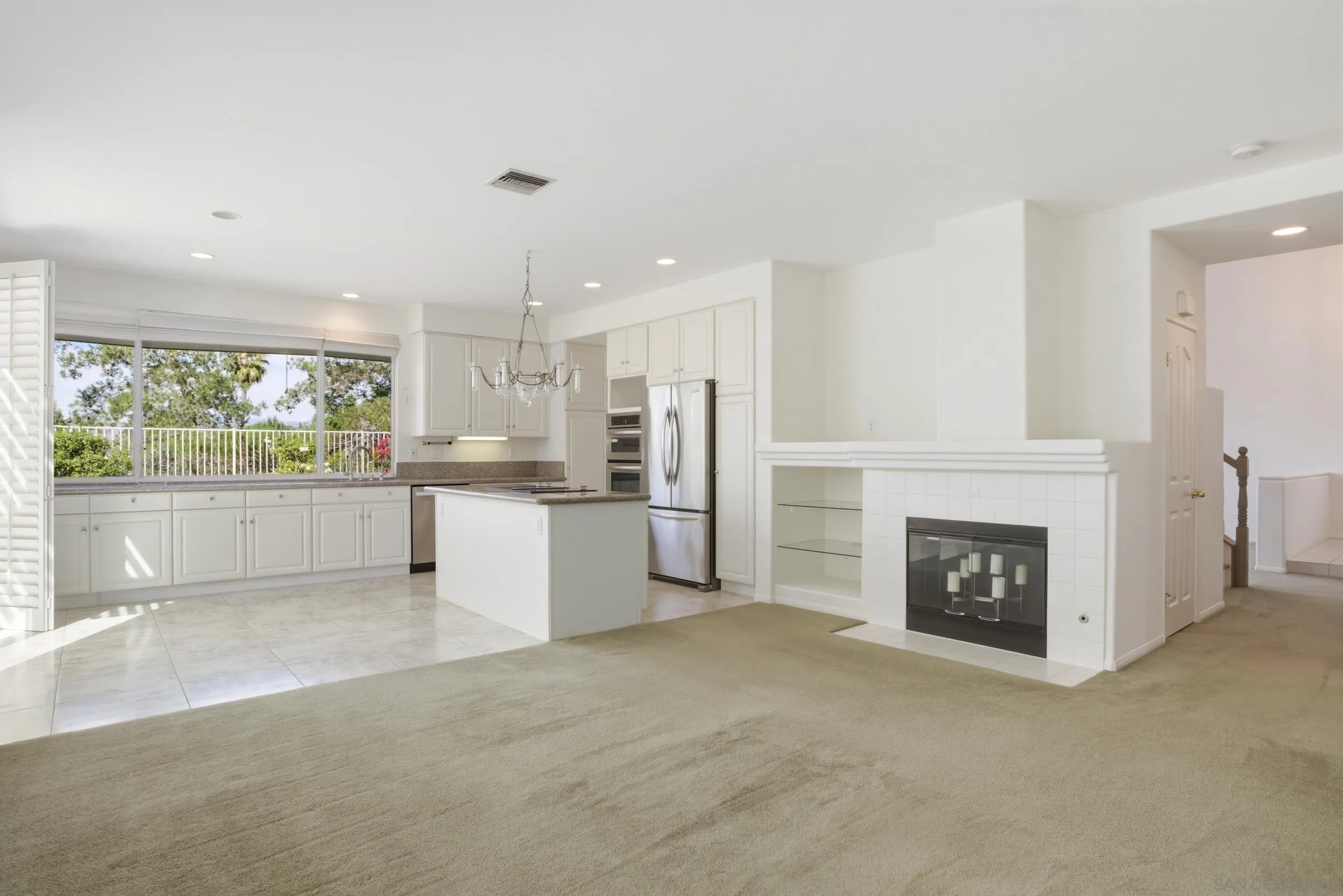 https://cdn.realtyfeed.com/cdn/127/260008522/a784f369f3c5a77fc51699075bbc1edf.webp