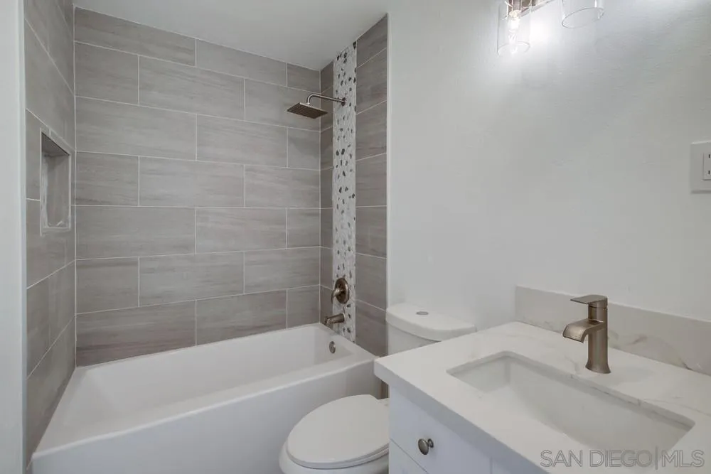 Photo #13: 260008523 Listing: Photo #13