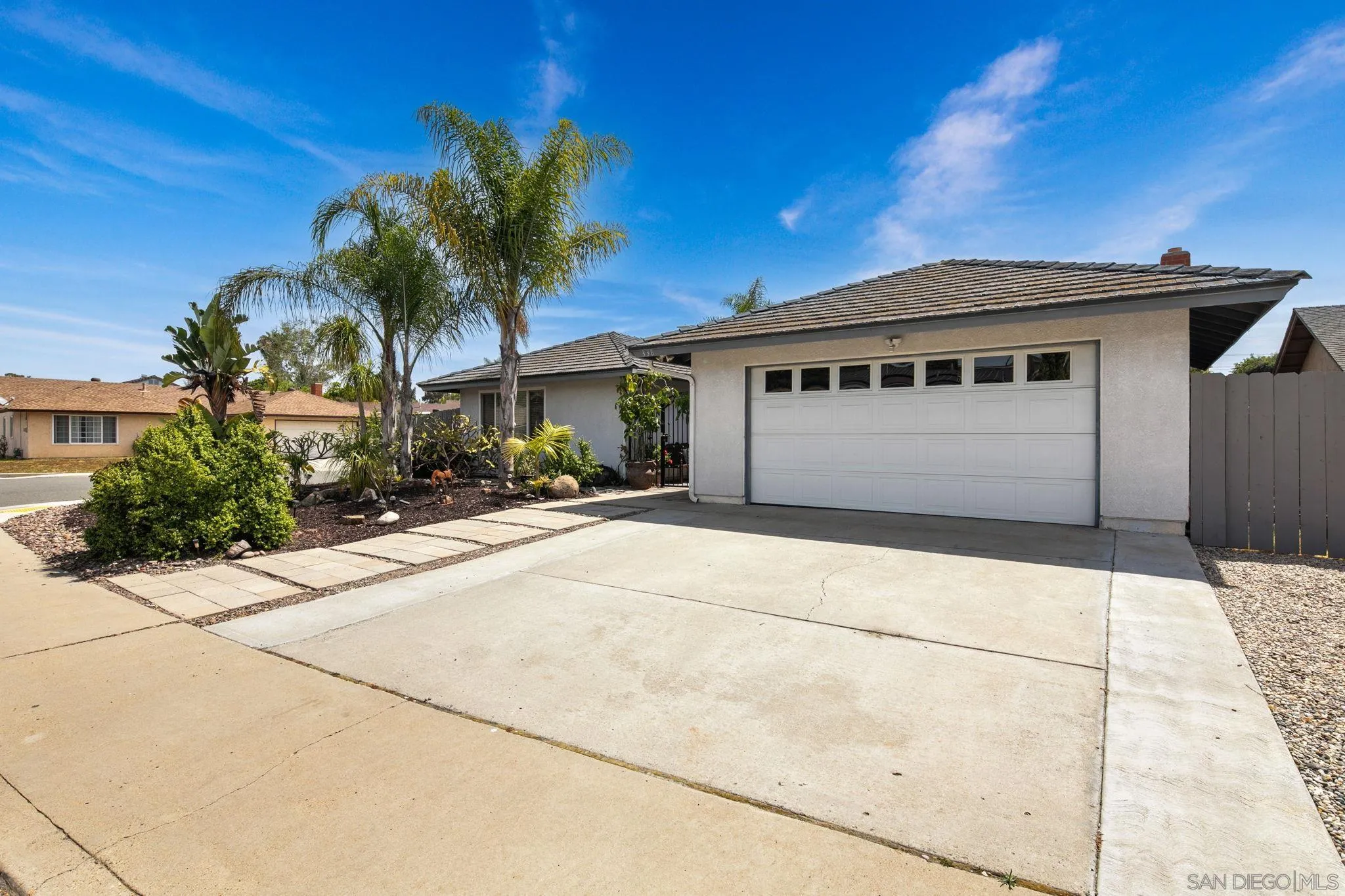 https://cdn.realtyfeed.com/cdn/127/260008527/d3fdc4886747d824124d631645f6f331.webp