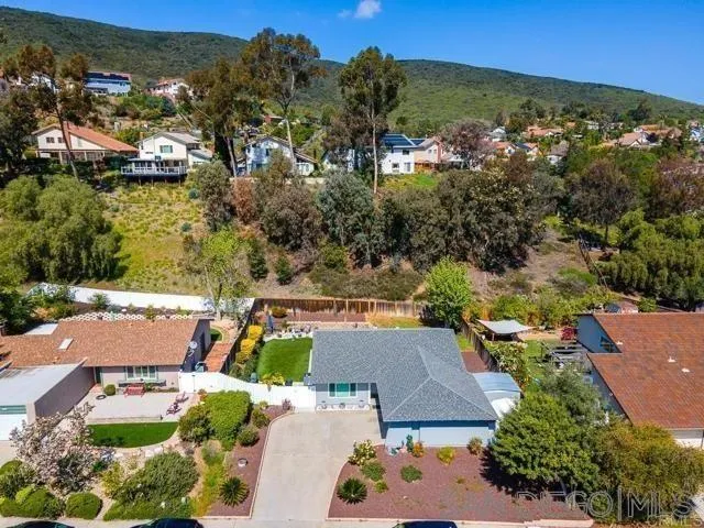 https://cdn.realtyfeed.com/cdn/127/260008528/48843480cedcc743d30be817cb7812a8.webp