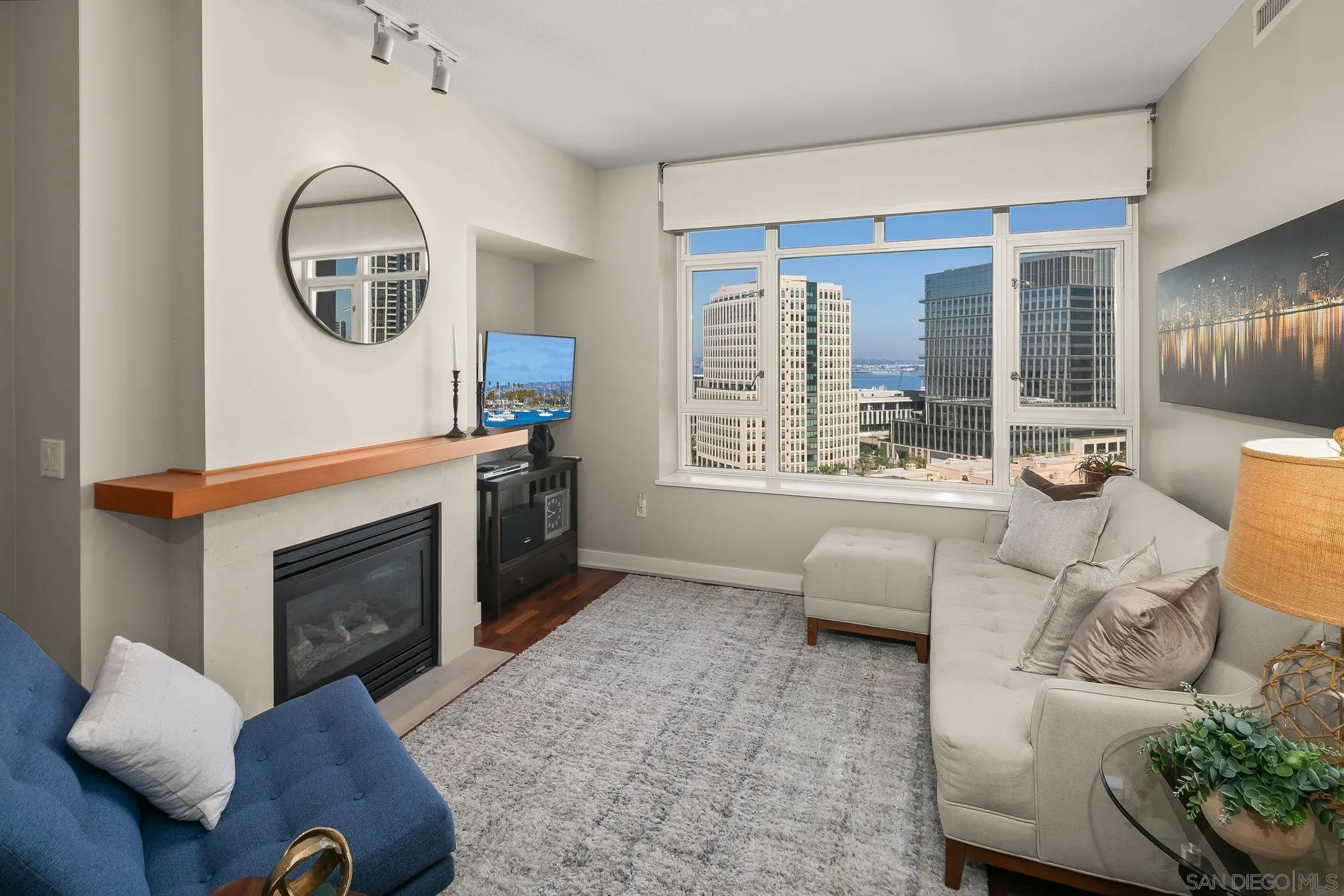 https://cdn.realtyfeed.com/cdn/127/260008531/30b33da0467617064273c56766febb1d.webp