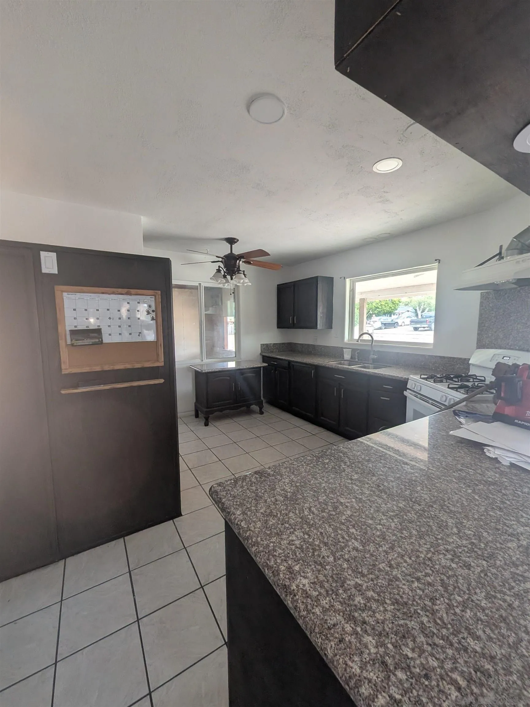 https://cdn.realtyfeed.com/cdn/127/260008535/0794551c3722184cfaab009e3b2afc61.webp