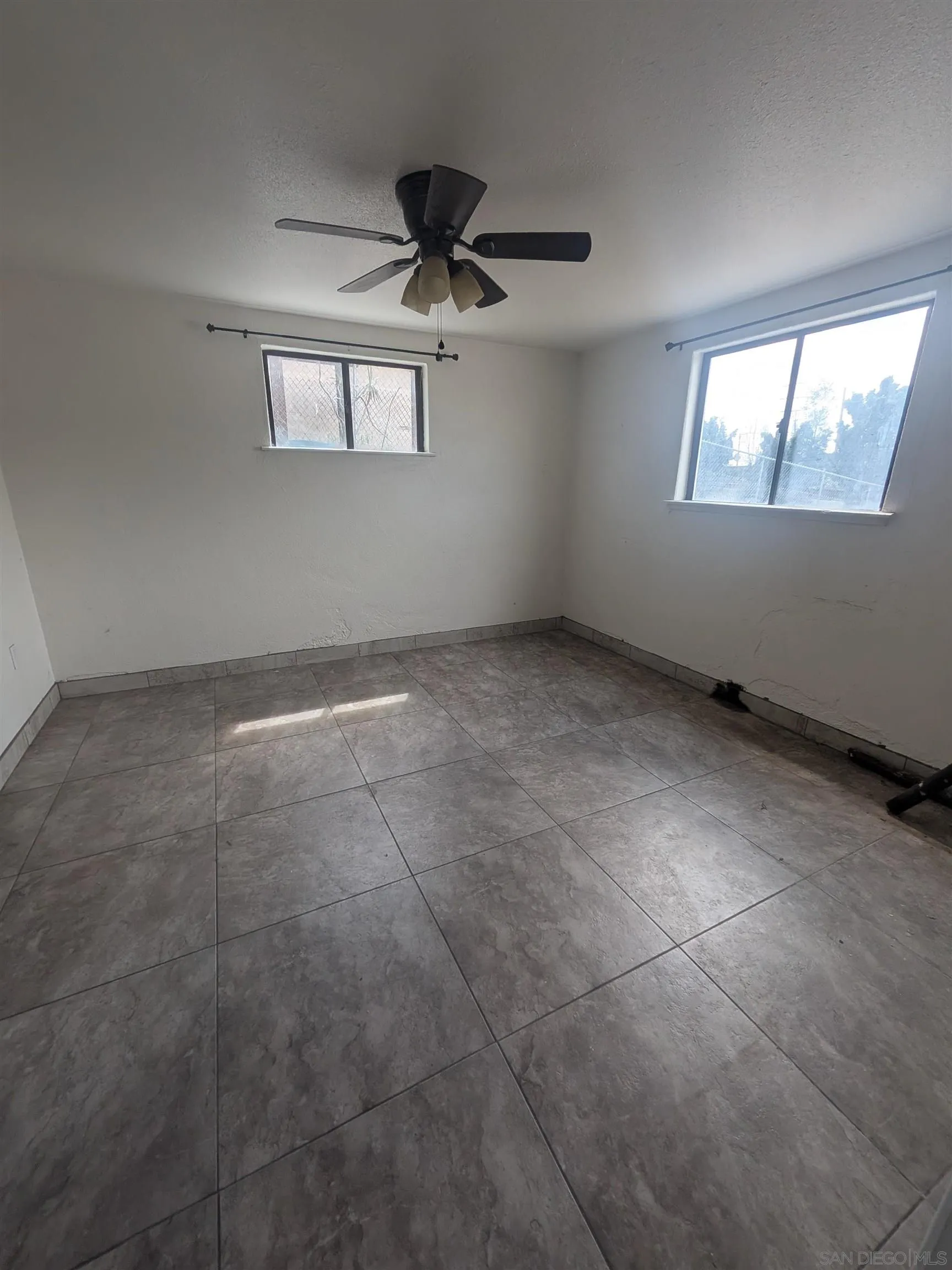 https://cdn.realtyfeed.com/cdn/127/260008535/329f7d2e9903bcd374973494f73475ed.webp