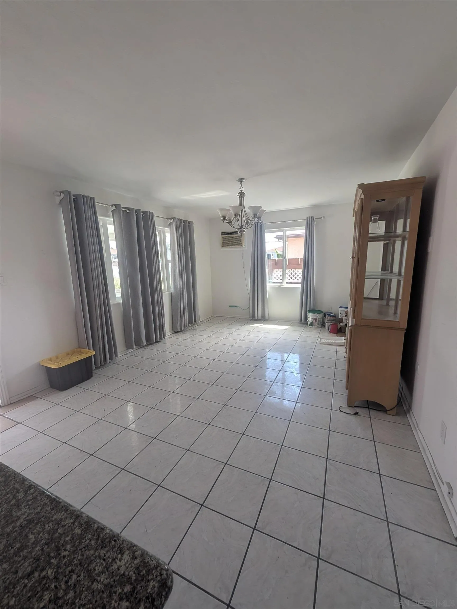 https://cdn.realtyfeed.com/cdn/127/260008535/9e699813e29afb977227b5f64bdaa42c.webp
