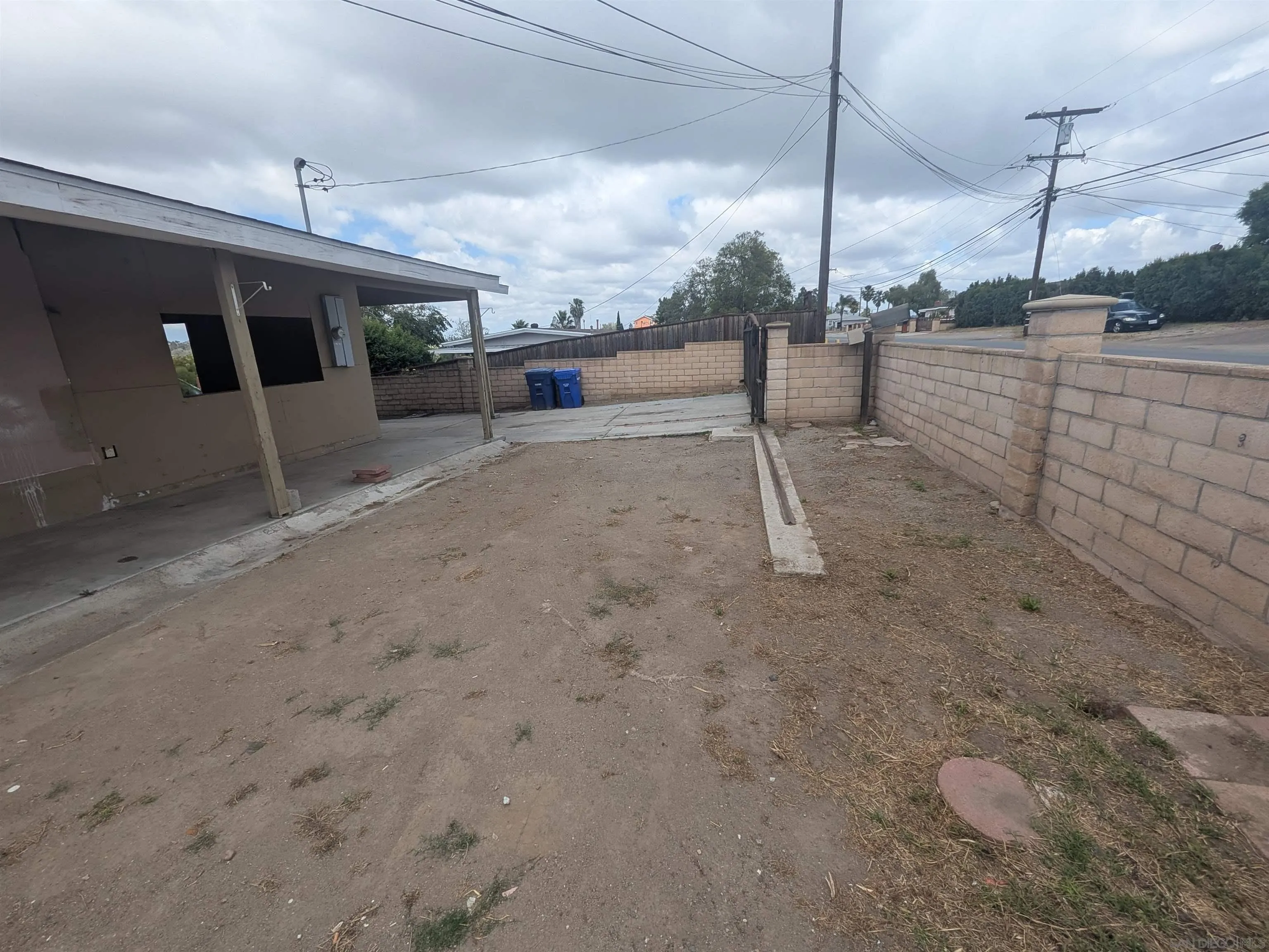 https://cdn.realtyfeed.com/cdn/127/260008535/e0ce40171ae39d0f494c412678435356.webp