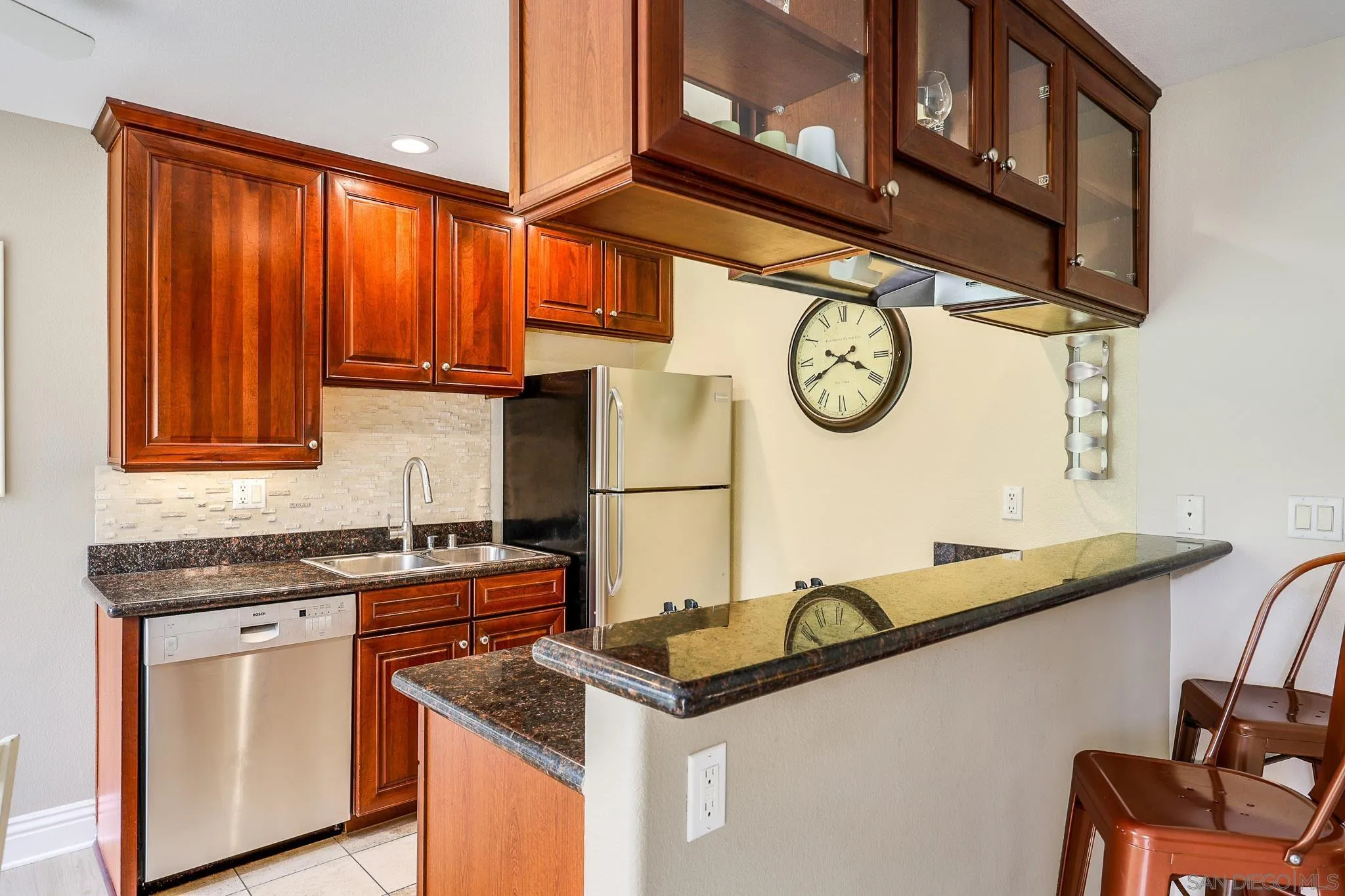 Photo #11: 260008538 Listing: Photo #11