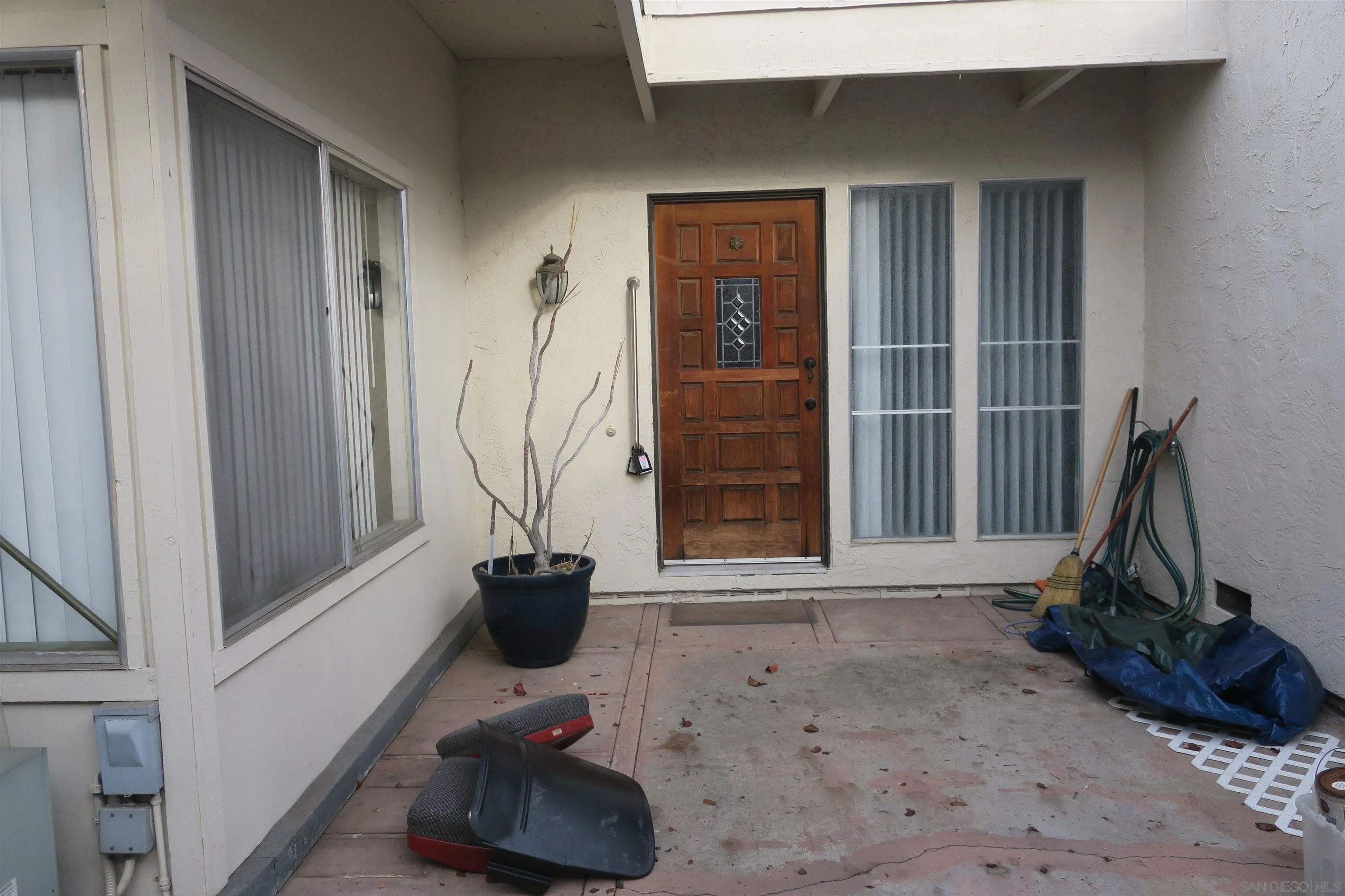 Photo #2: 260008541 Listing: Photo #2
