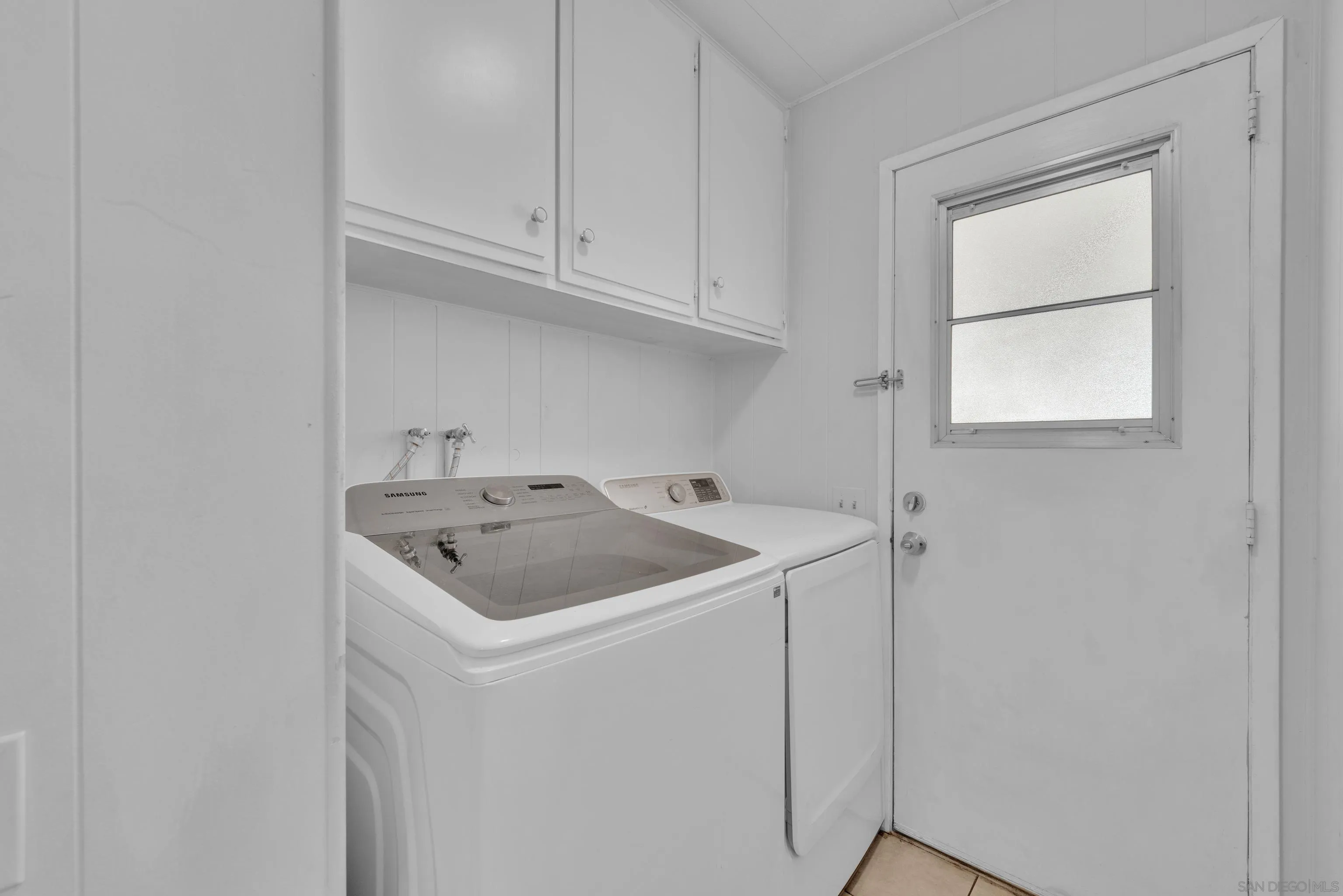 https://cdn.realtyfeed.com/cdn/127/260008543/66b7db01f820972ec55e799032037180.webp
