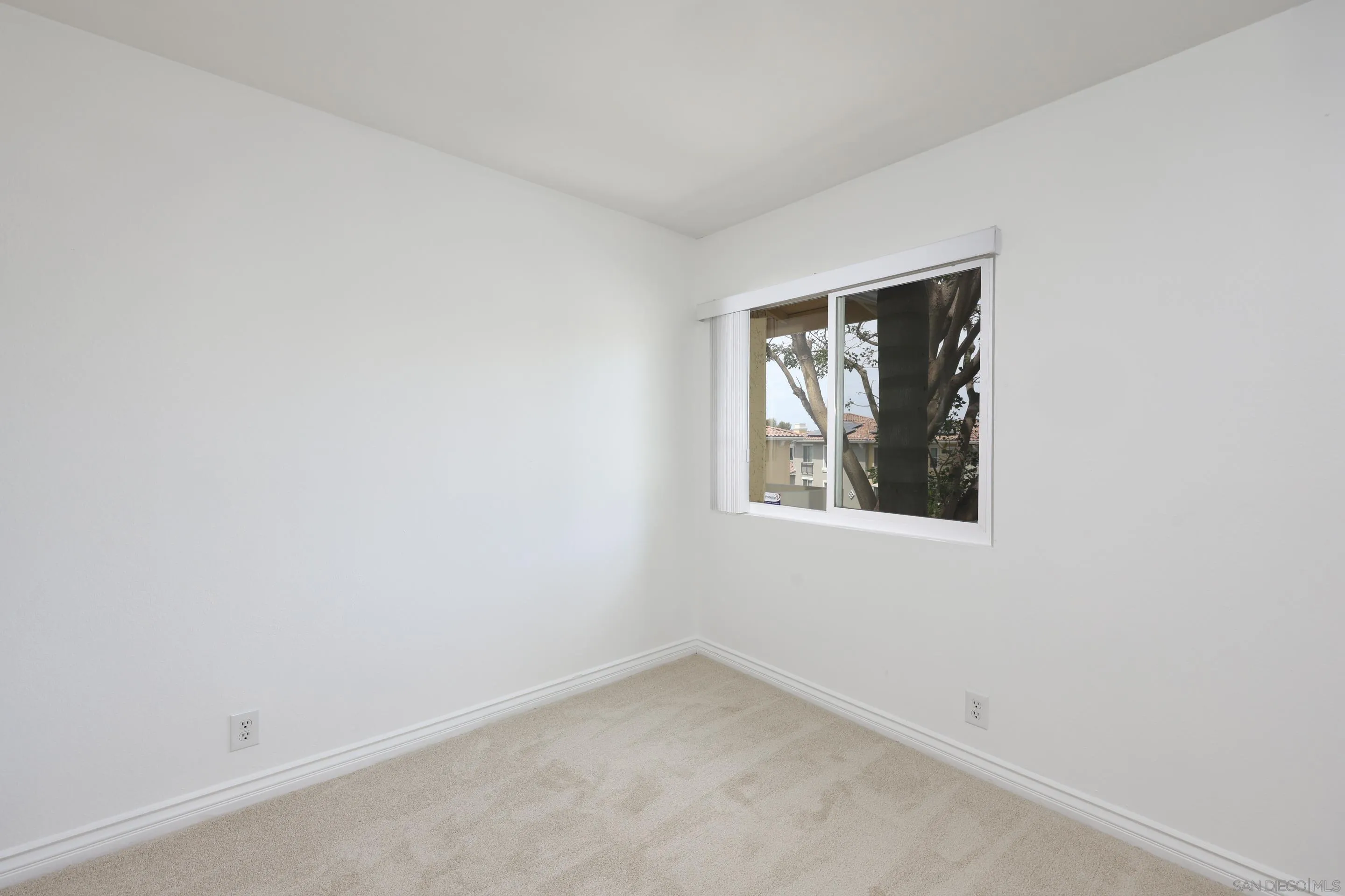 Photo #28: 260008544 Listing: Photo #28