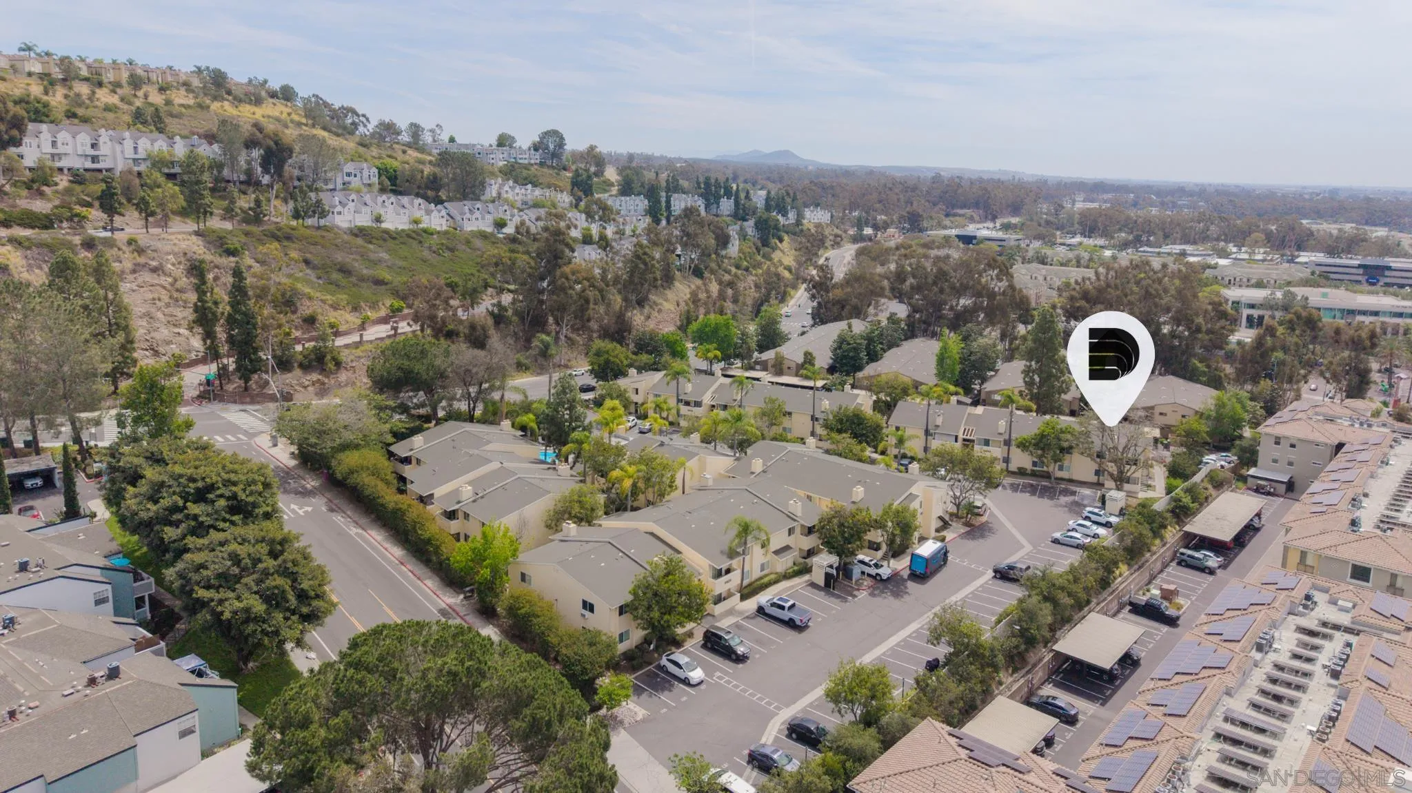 https://cdn.realtyfeed.com/cdn/127/260008544/ef408aac96afcf44b768f727d6fc87a5.webp
