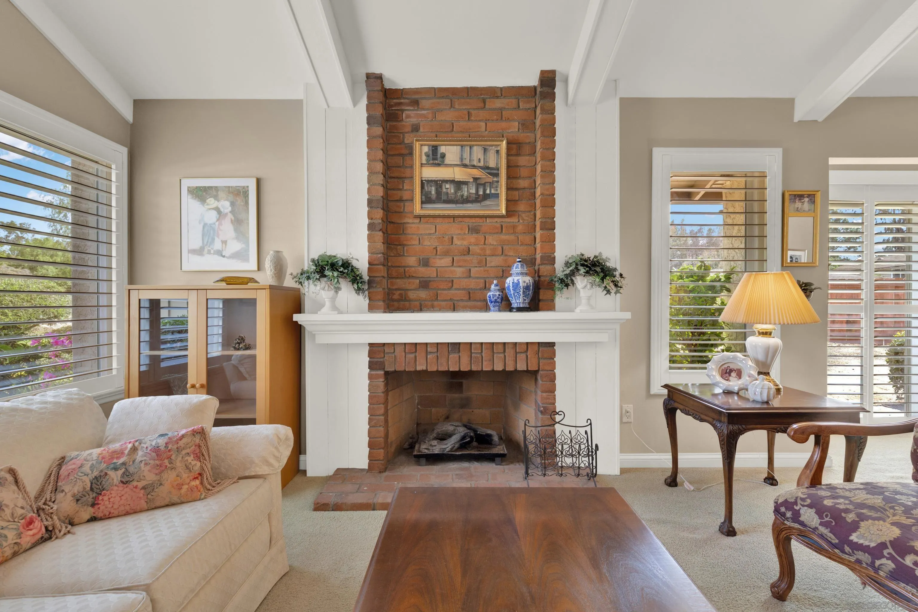 https://cdn.realtyfeed.com/cdn/127/260008547/15d824e225d33f77eb23ff41304b5fd7.webp