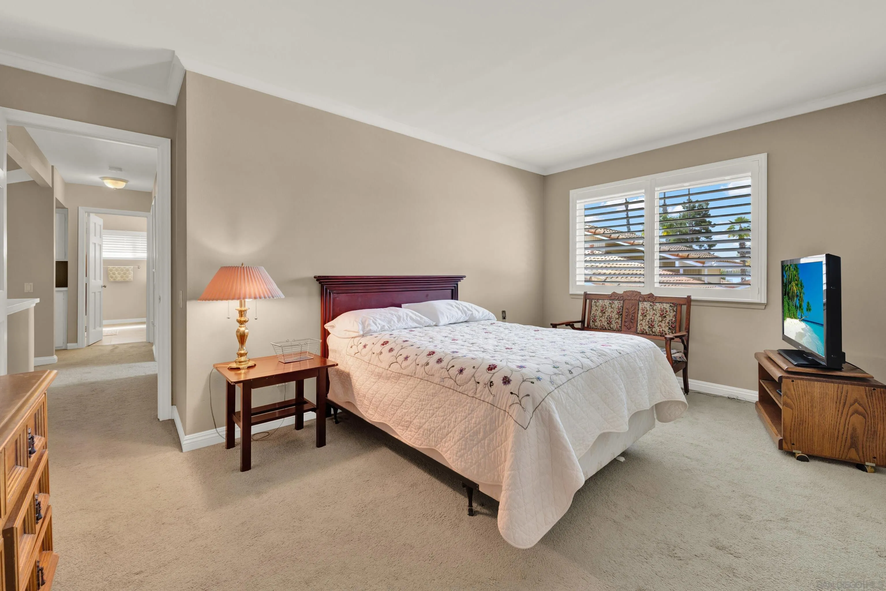 https://cdn.realtyfeed.com/cdn/127/260008547/3a2fcb8ea09371e624c065b21f4b34c7.webp