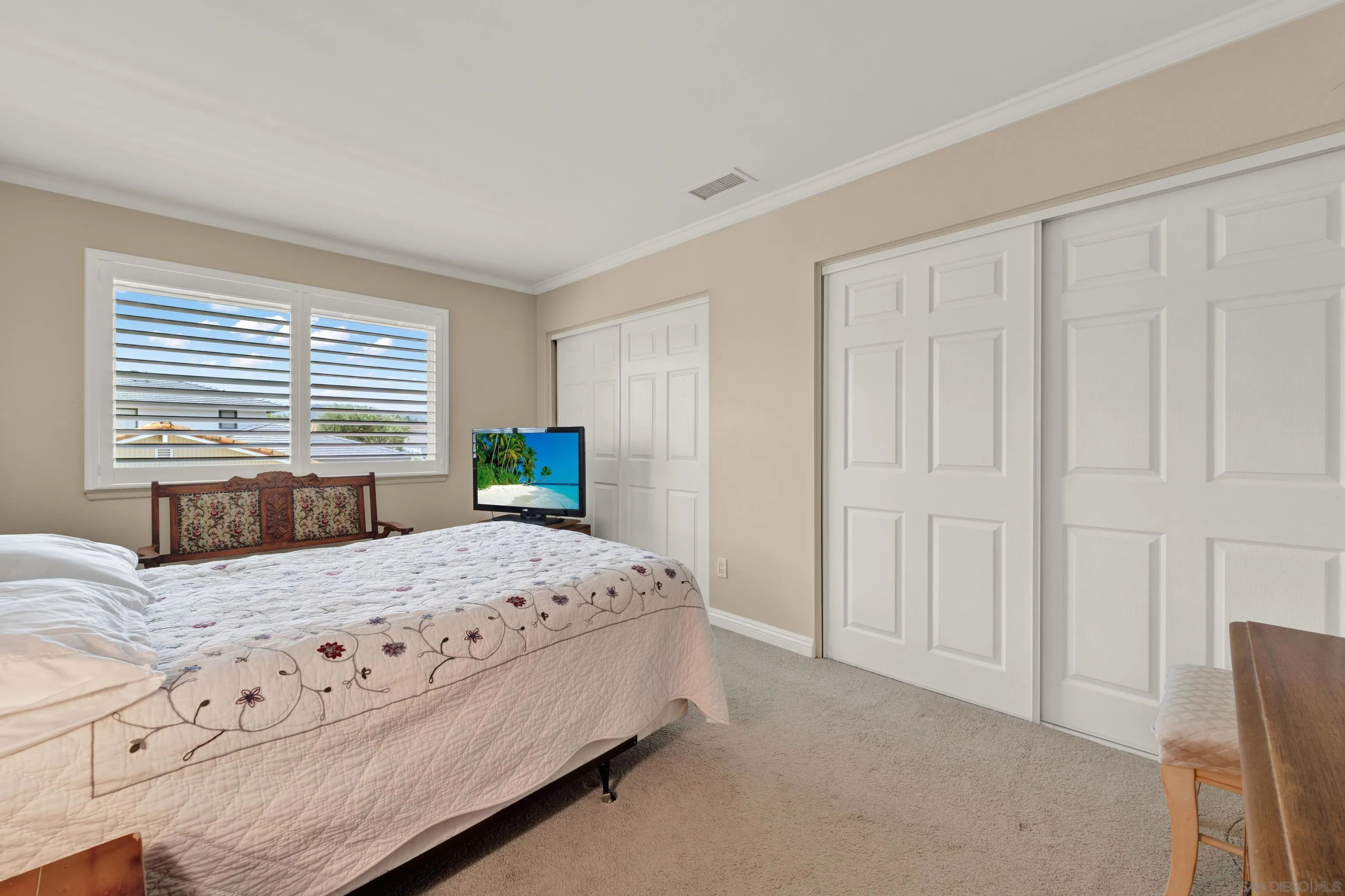 https://cdn.realtyfeed.com/cdn/127/260008547/808b9db3241dee77f9e4879a2ae74be4.webp