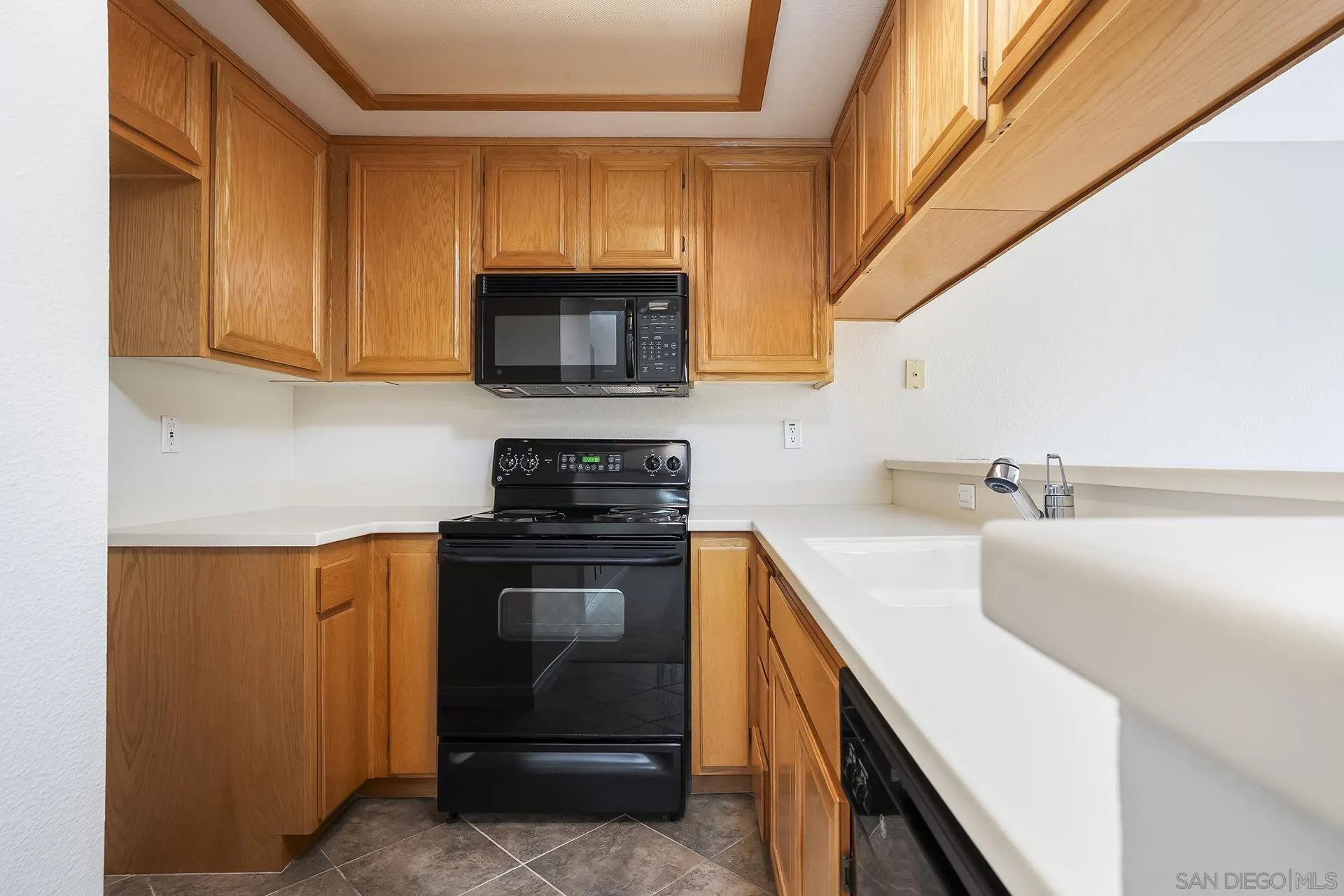 Photo #10: 260008548 Listing: Photo #10