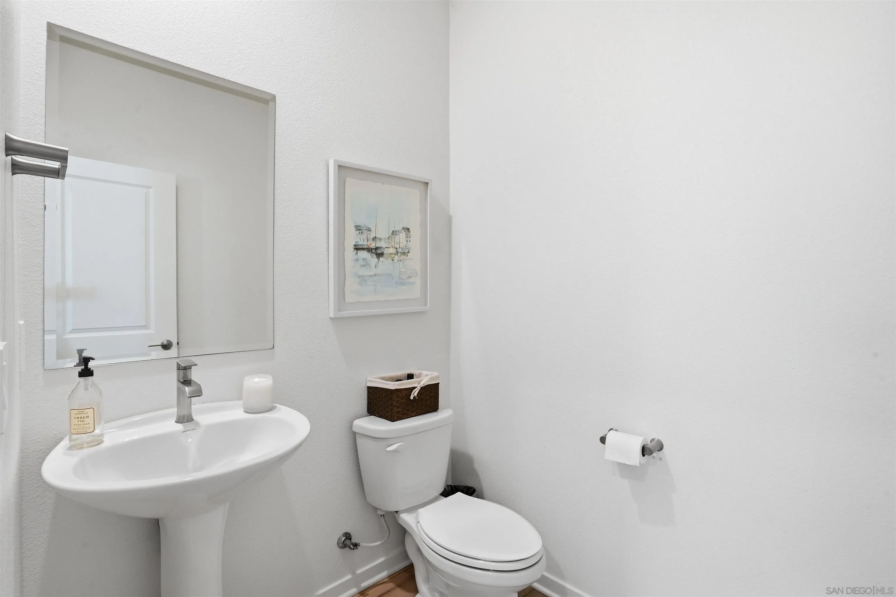 https://cdn.realtyfeed.com/cdn/127/260008550/0f425043f8624c646e1d48e0bf175e44.webp