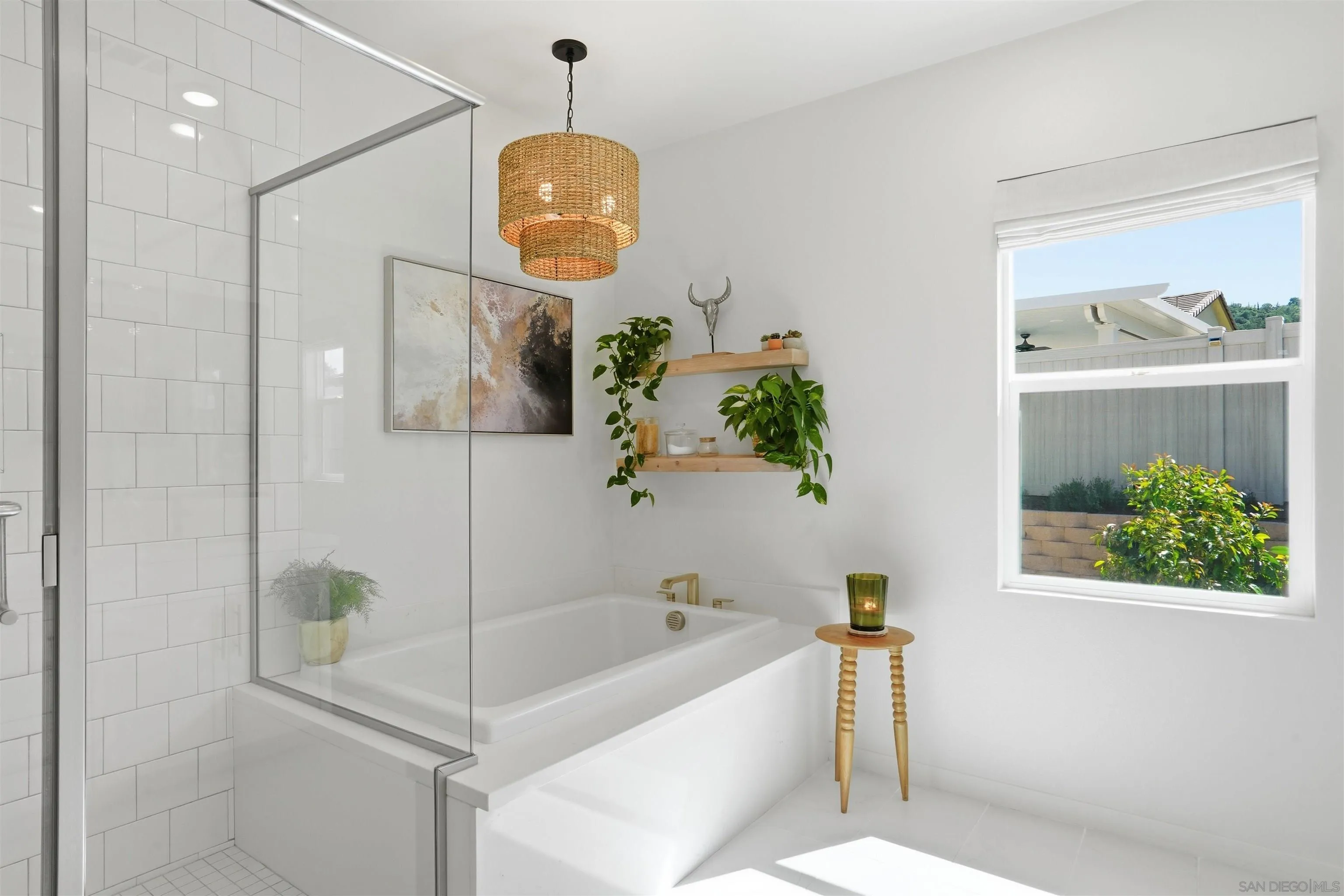 https://cdn.realtyfeed.com/cdn/127/260008550/6f2c89117430ca5d1ff6138b9f0a3623.webp