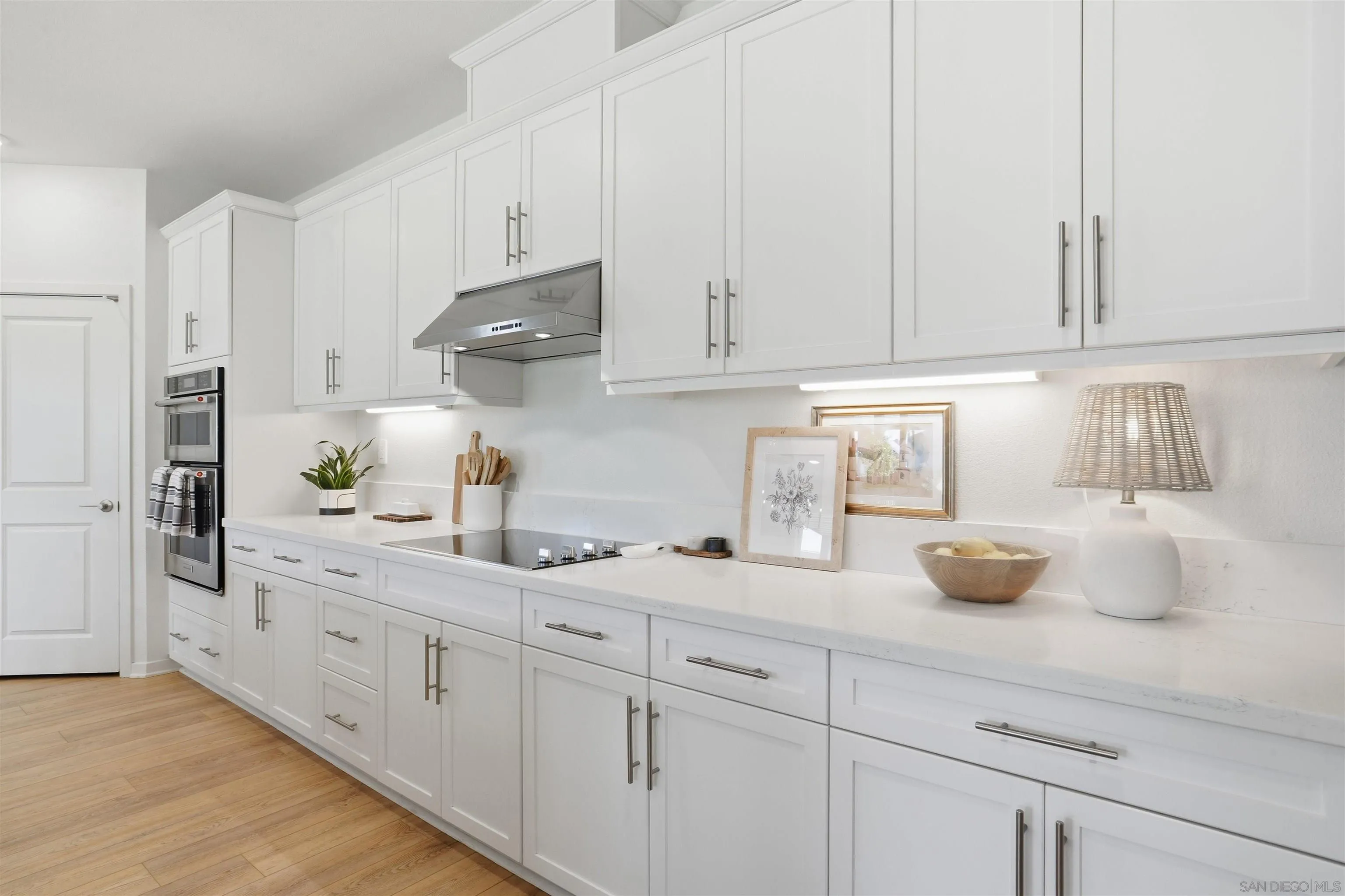 https://cdn.realtyfeed.com/cdn/127/260008550/9adad56238311a2de288319286c409d1.webp