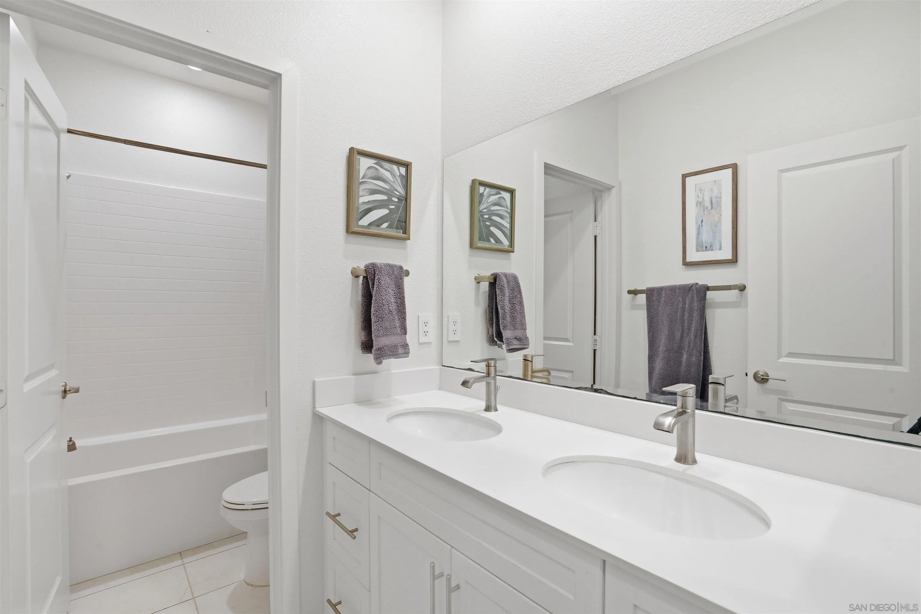 https://cdn.realtyfeed.com/cdn/127/260008550/a760a071e436834fa44e951bdb6817e7.webp