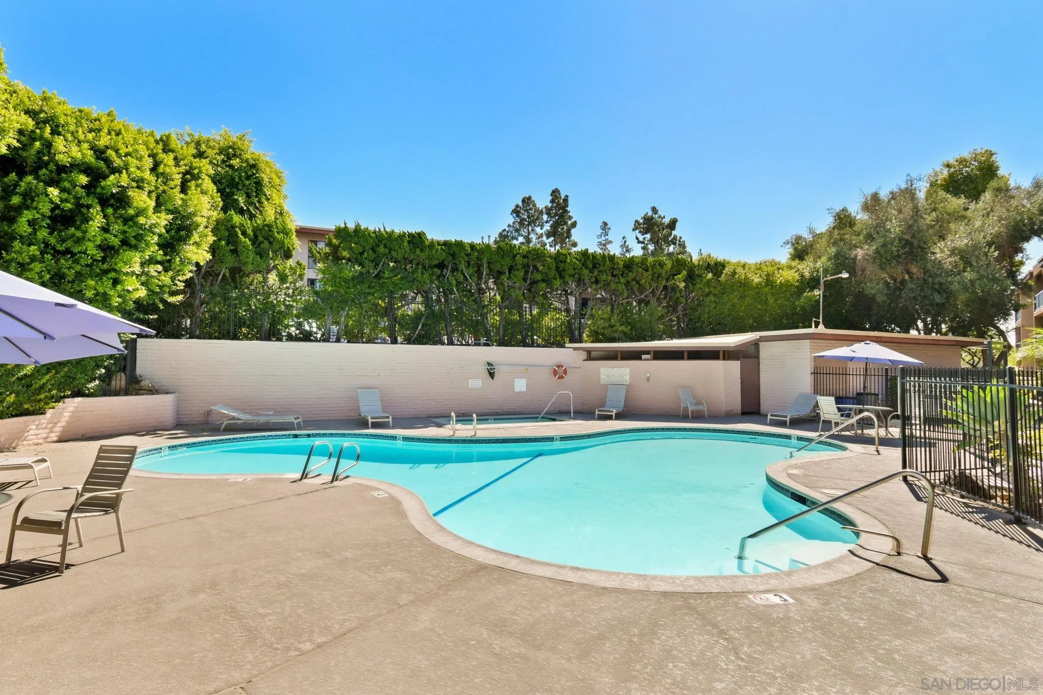 Photo #38: 260008552 Listing: Photo #38