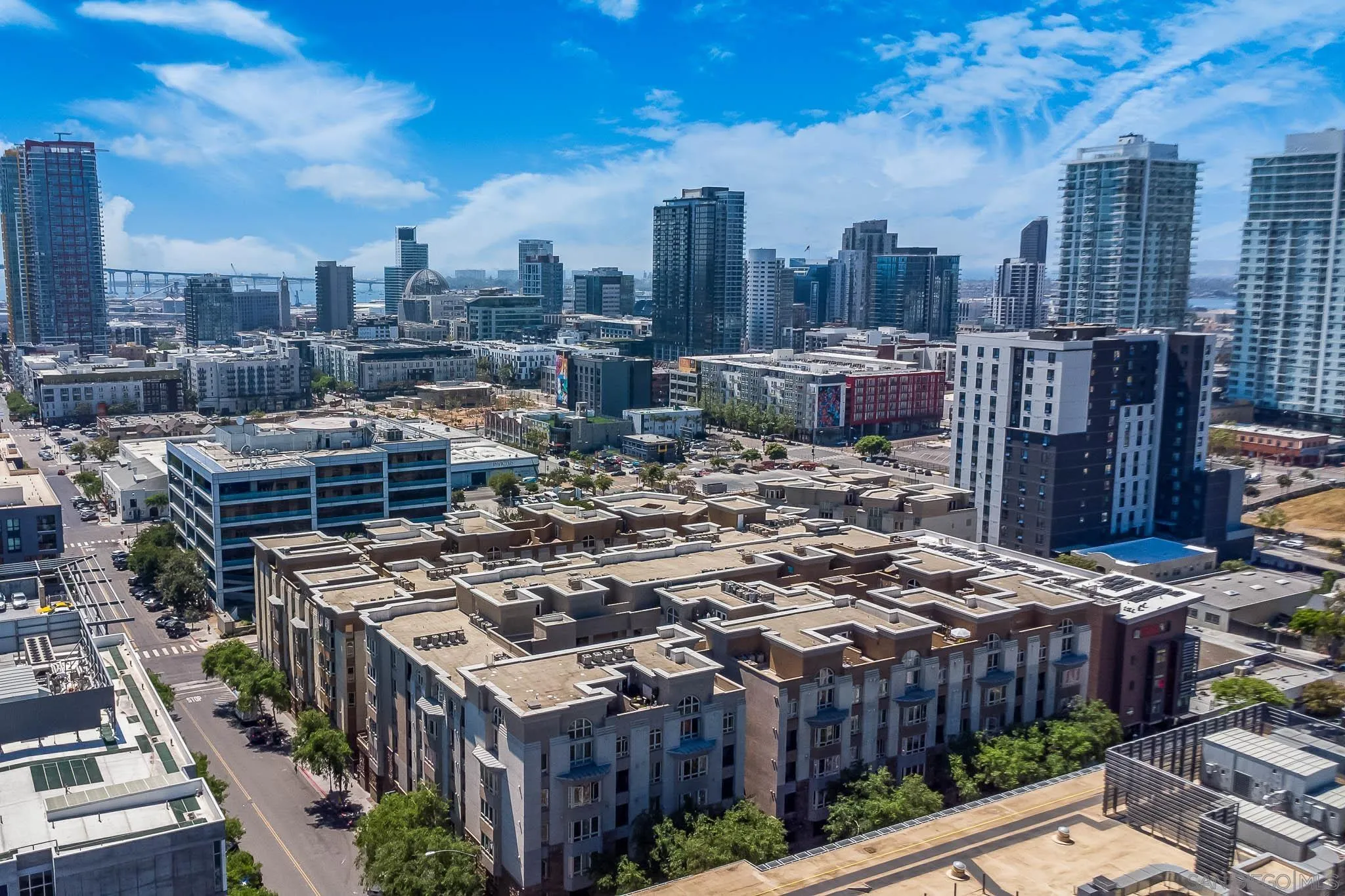 Photo #2: 260008561 Listing: Photo #2