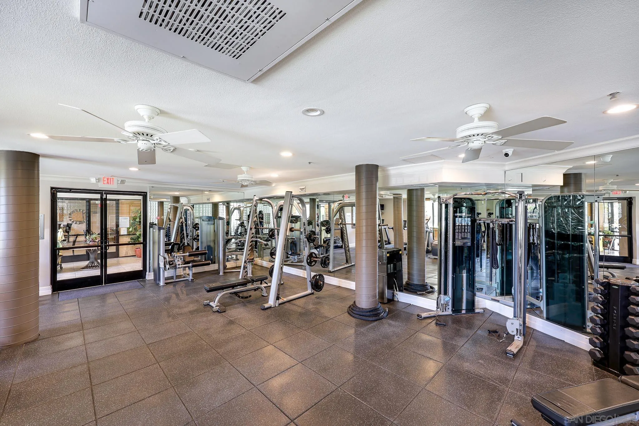 Photo #35: 260008561 Listing: Photo #35