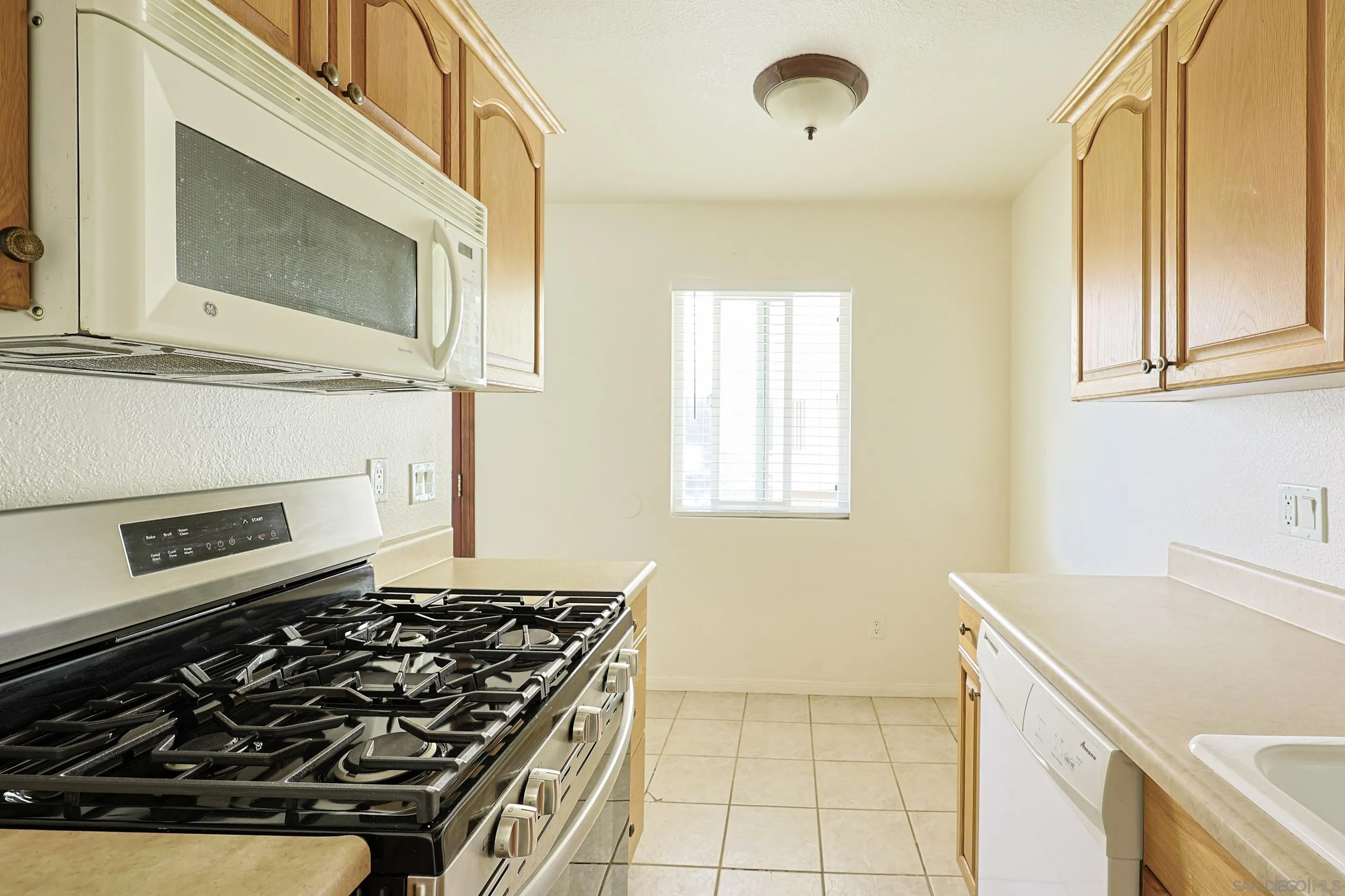 Photo #20: 260008562 Listing: Photo #20