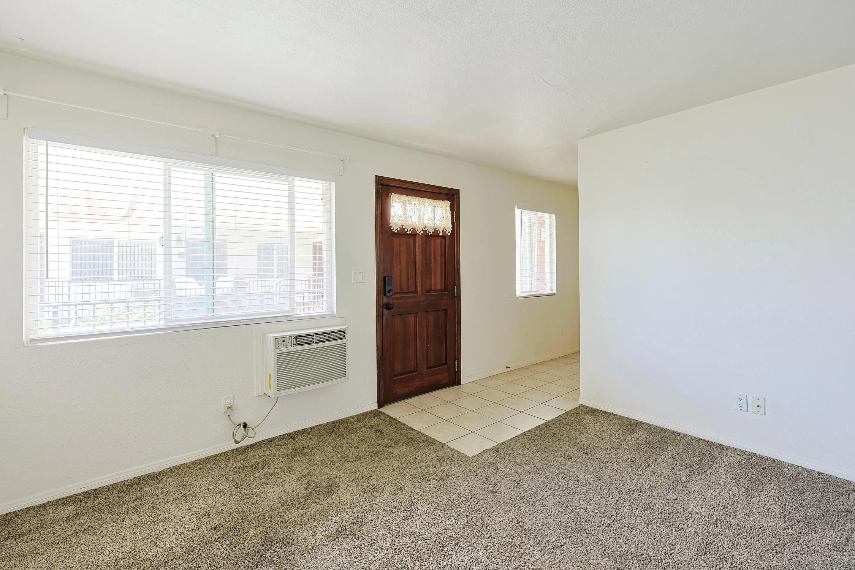 Photo #11: 260008562 Listing: Photo #11