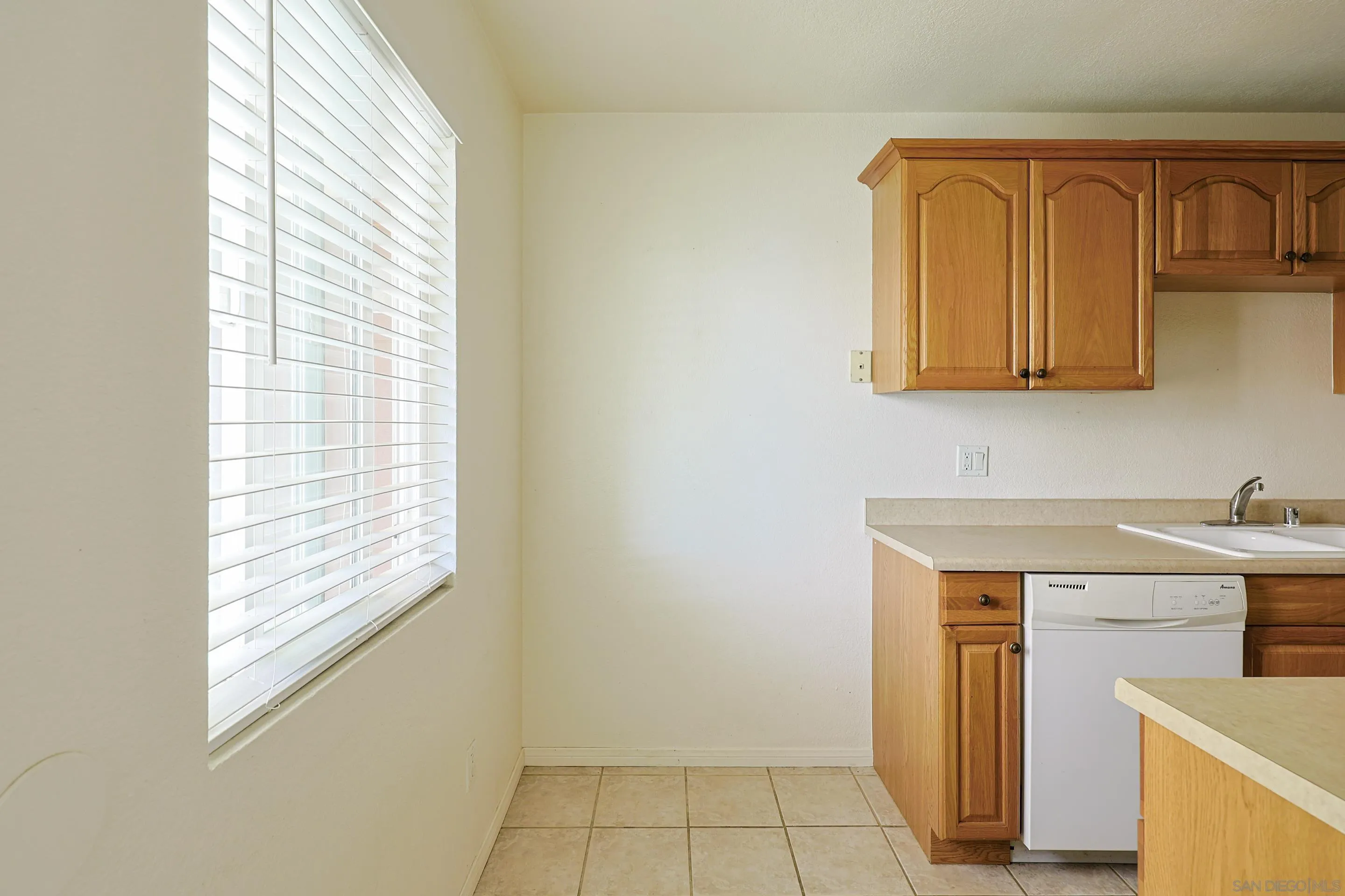 Photo #18: 260008562 Listing: Photo #18