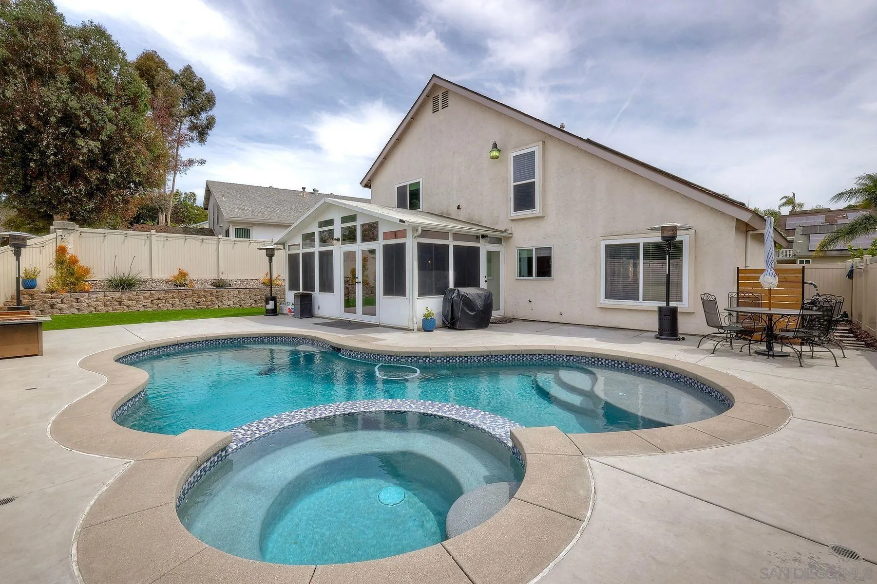 https://cdn.realtyfeed.com/cdn/127/260008568/a046ba1cf1ecb6c0d8c2358939040b05.webp