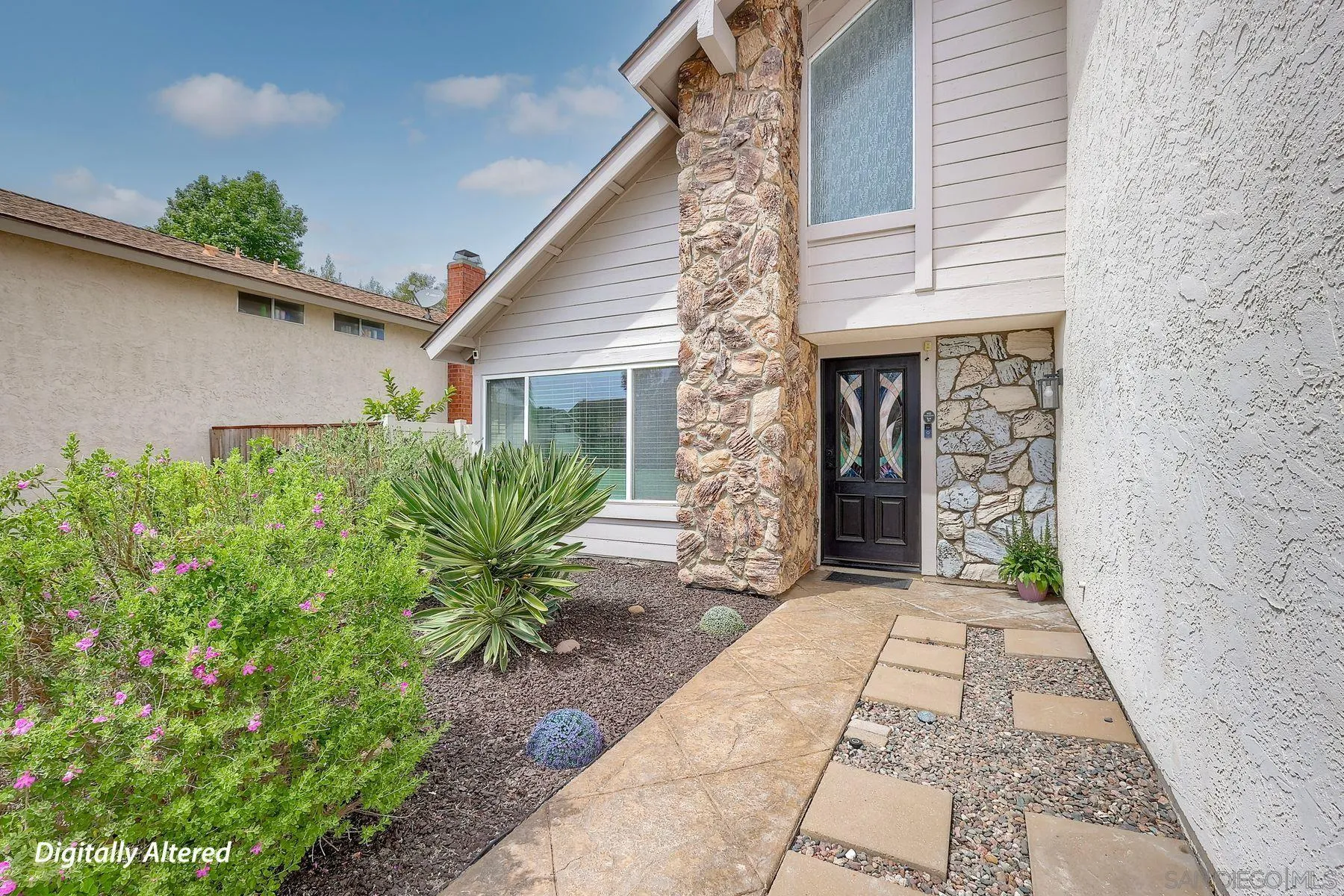 https://cdn.realtyfeed.com/cdn/127/260008568/e110b6bd5f43f835247c012b438891ef.webp