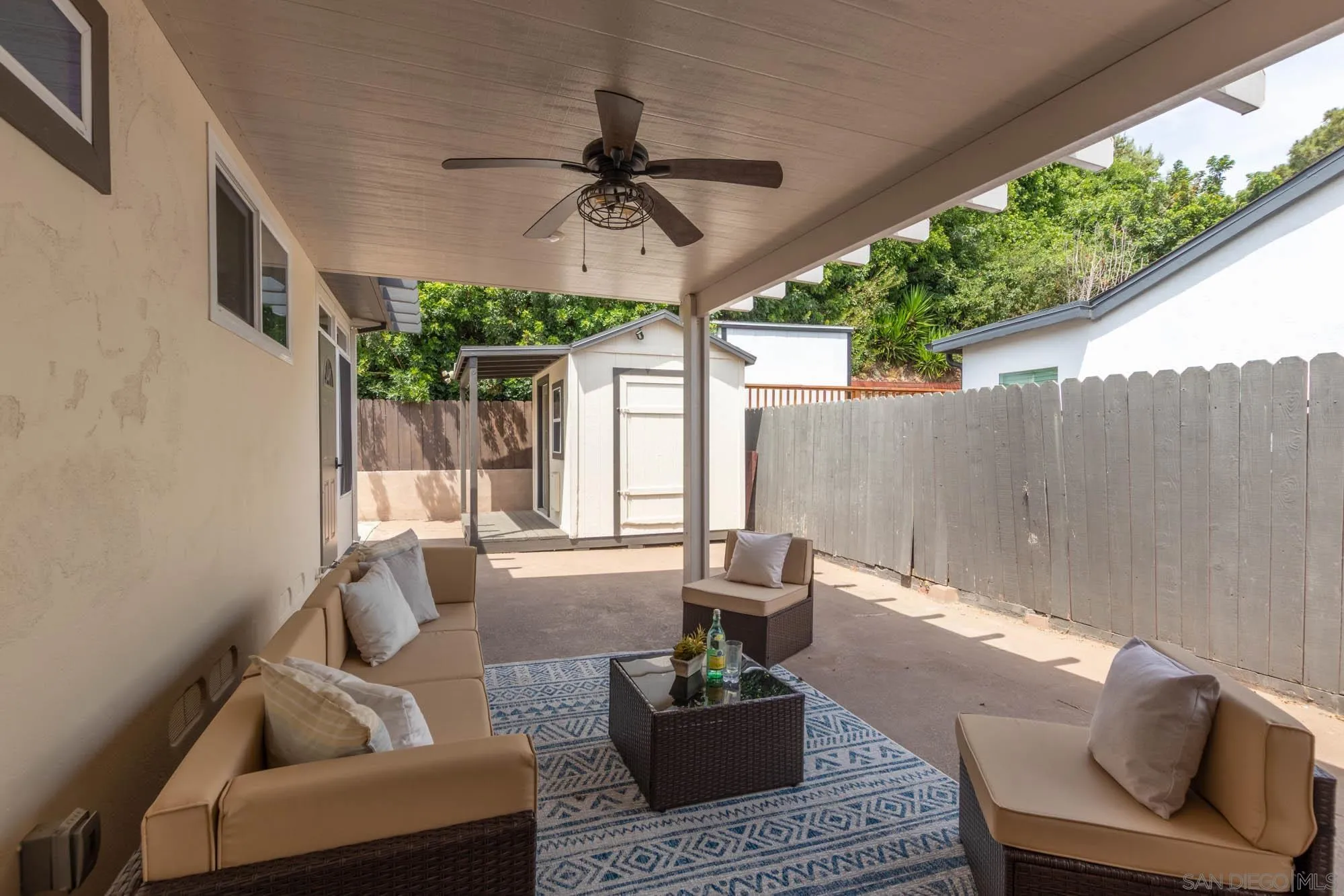 https://cdn.realtyfeed.com/cdn/127/260008578/997f505ea6d897bc53071e736a785a0e.webp