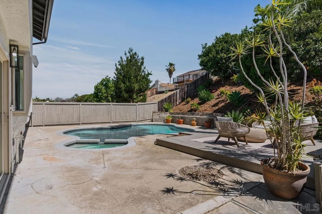 https://cdn.realtyfeed.com/cdn/127/260008579/753db42fab479a93e22c87b2f4aa6ed0.webp