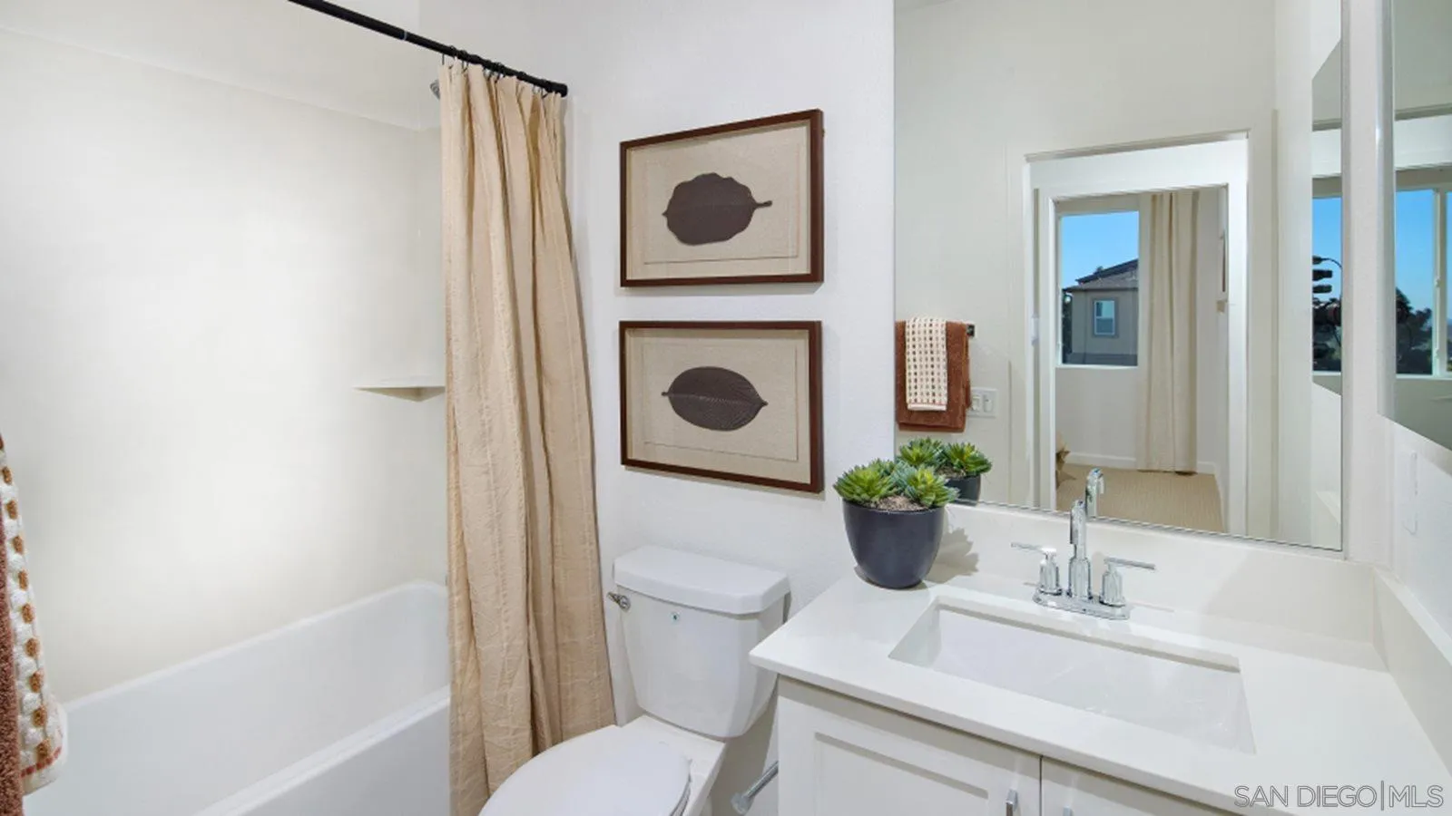Photo #14: 260008584 Listing: Photo #14