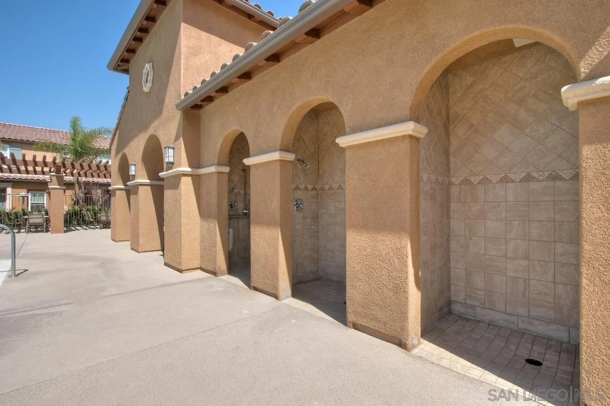 Photo #35: 260008589 Listing: Photo #35