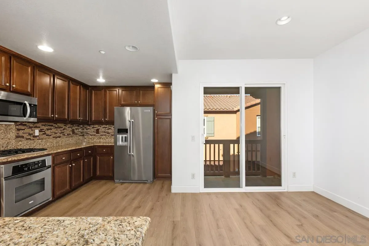 Photo #9: 260008589 Listing: Photo #9