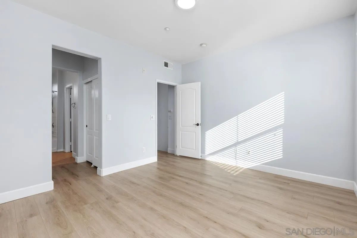 Photo #16: 260008589 Listing: Photo #16
