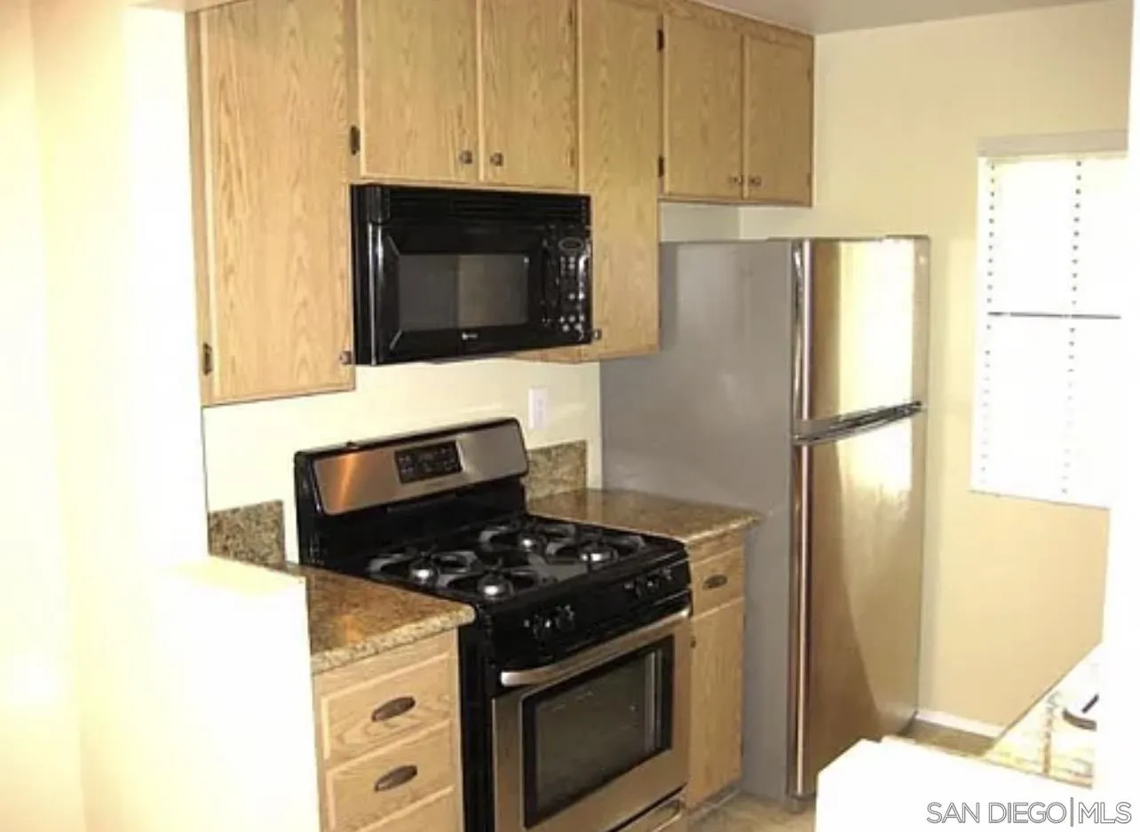 https://cdn.realtyfeed.com/cdn/127/260008592/6122993a20a4cea464adff76380bbcb7.webp