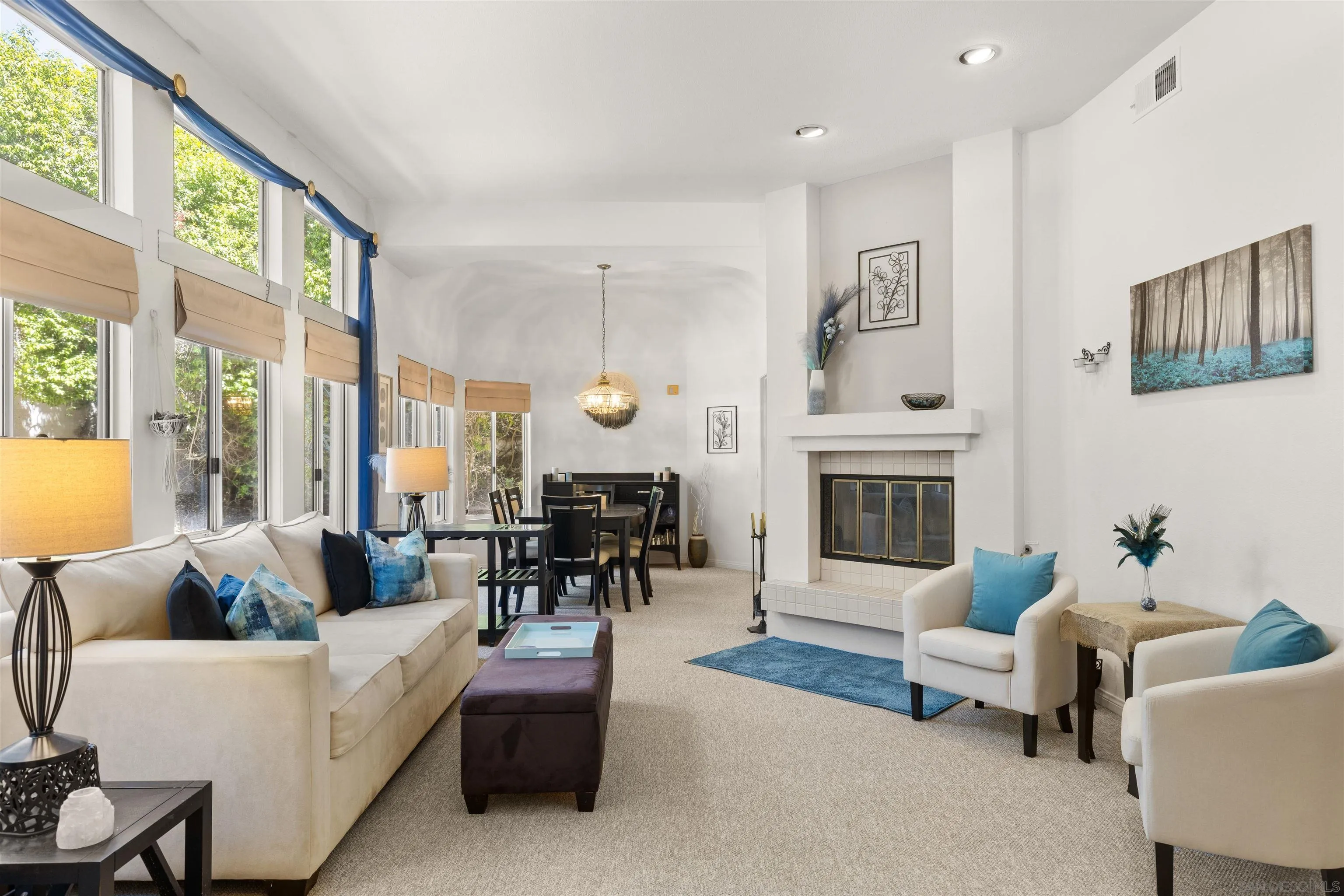 https://cdn.realtyfeed.com/cdn/127/260008600/62b6951c673cc412dc9232d0378f30f6.webp