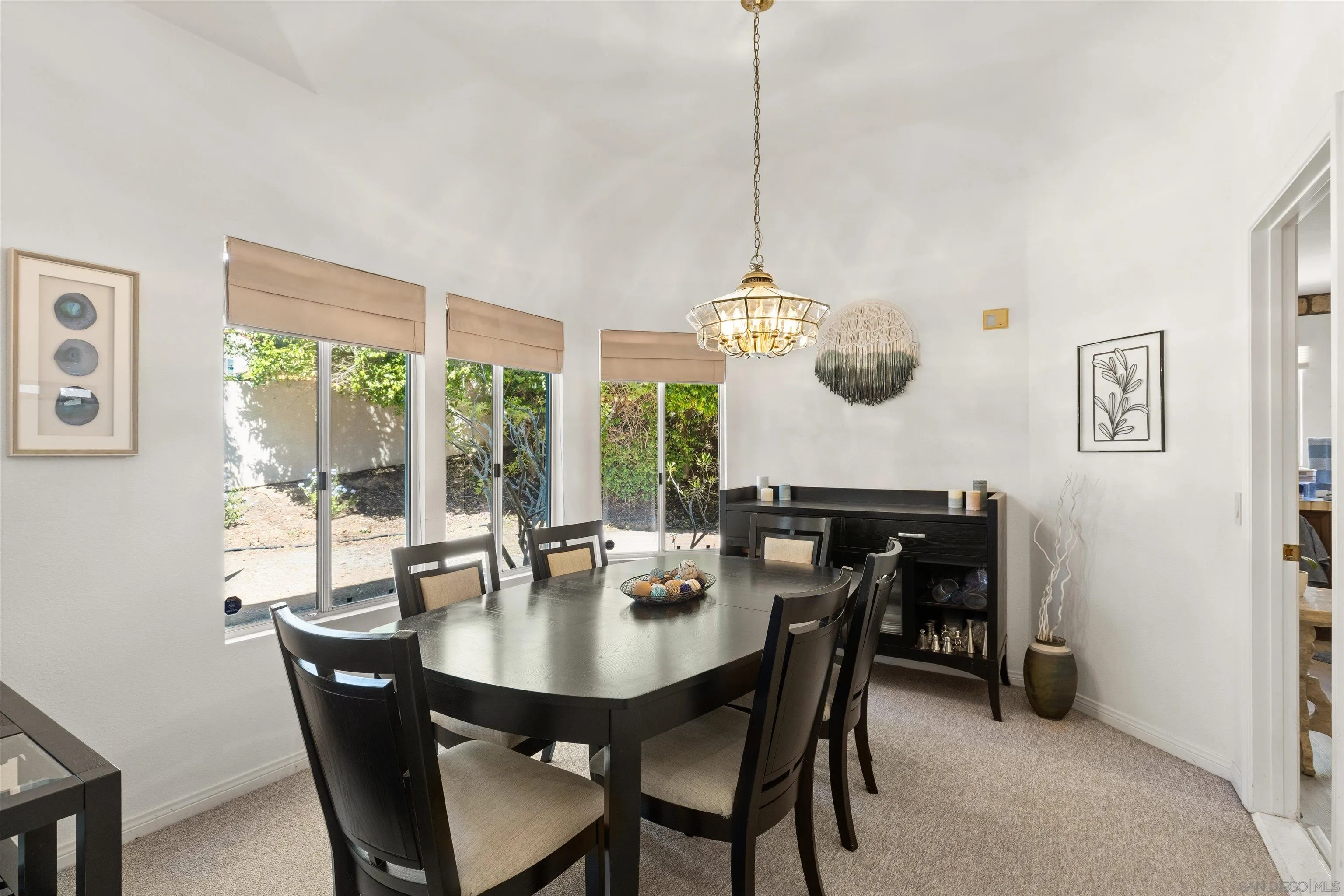 https://cdn.realtyfeed.com/cdn/127/260008600/69985e10b88005c77ac96b63d75161dd.webp