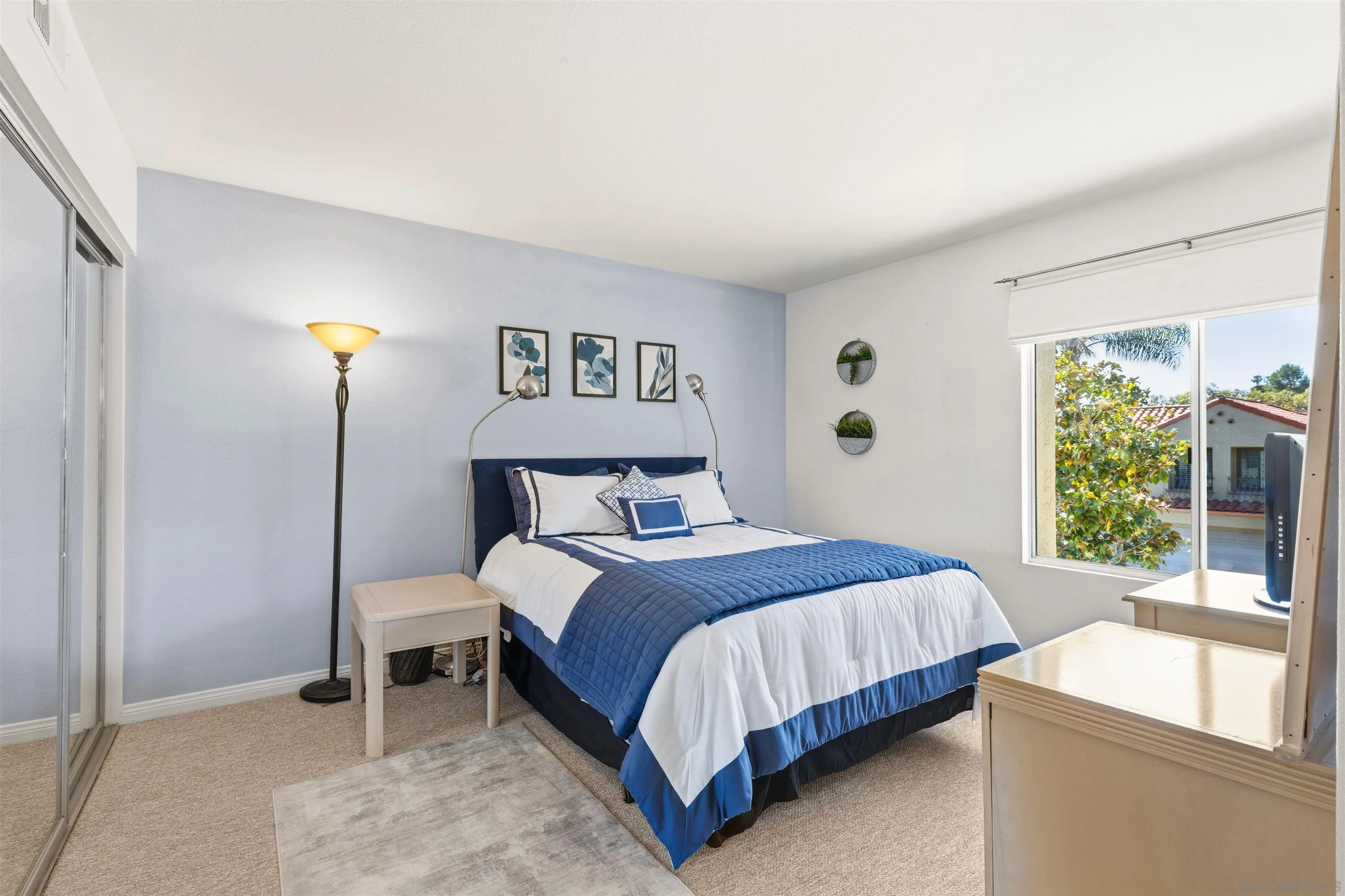 https://cdn.realtyfeed.com/cdn/127/260008600/a862b23795d3368acb326ab1edcf7672.webp